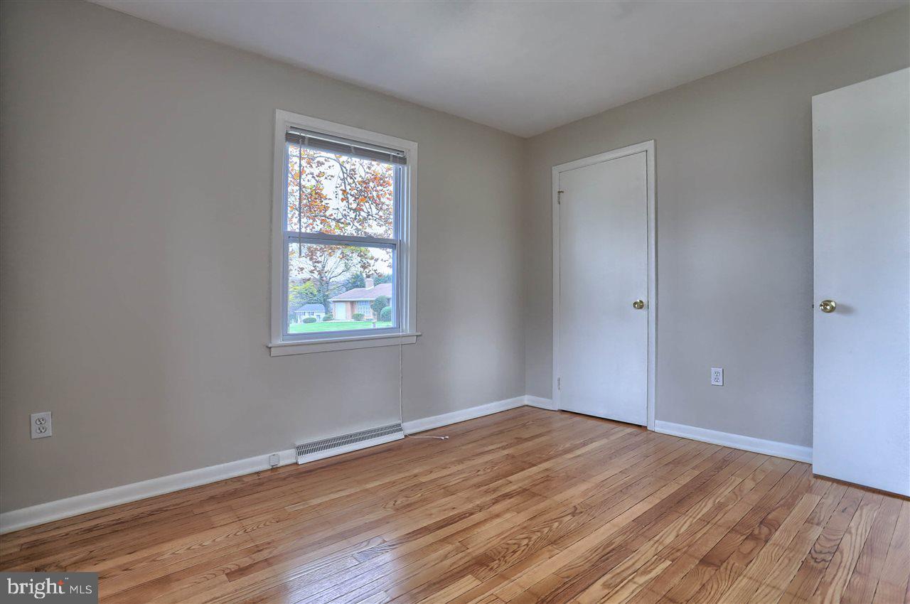 PENN OAKS - Residential