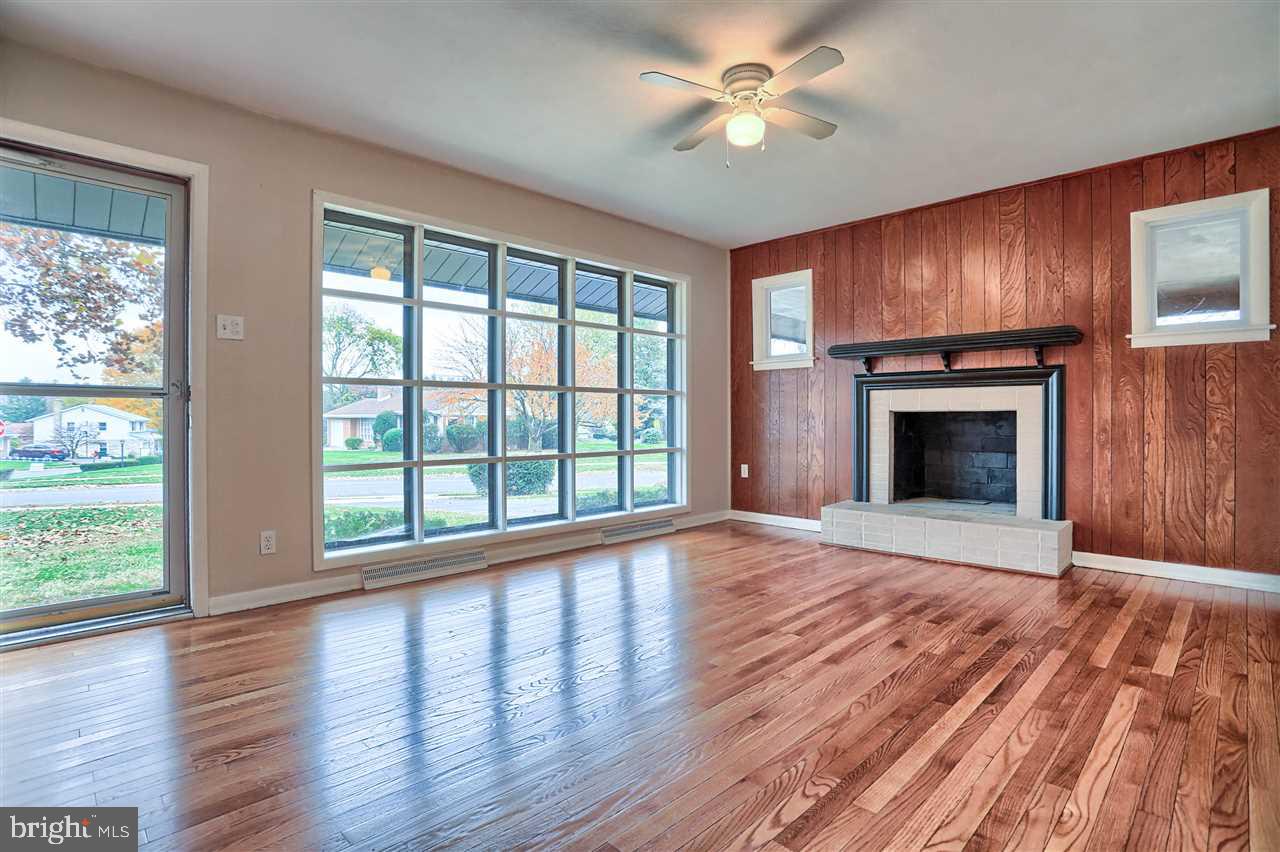 PENN OAKS - Residential