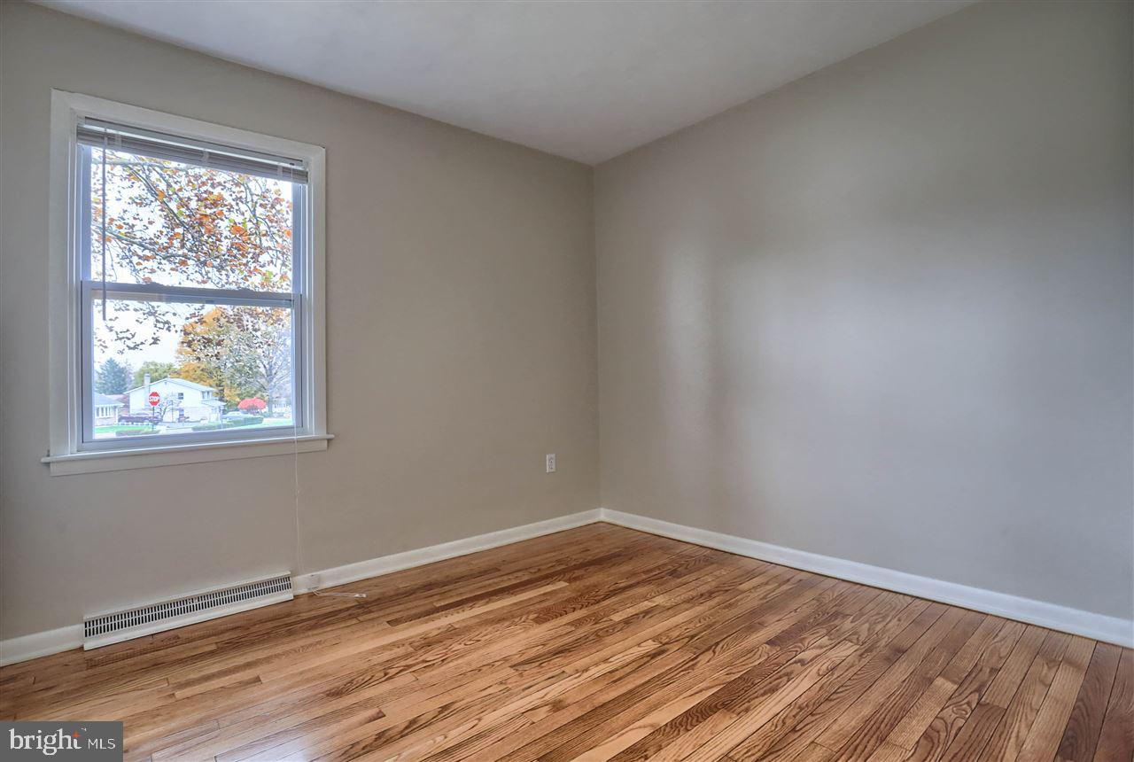 PENN OAKS - Residential