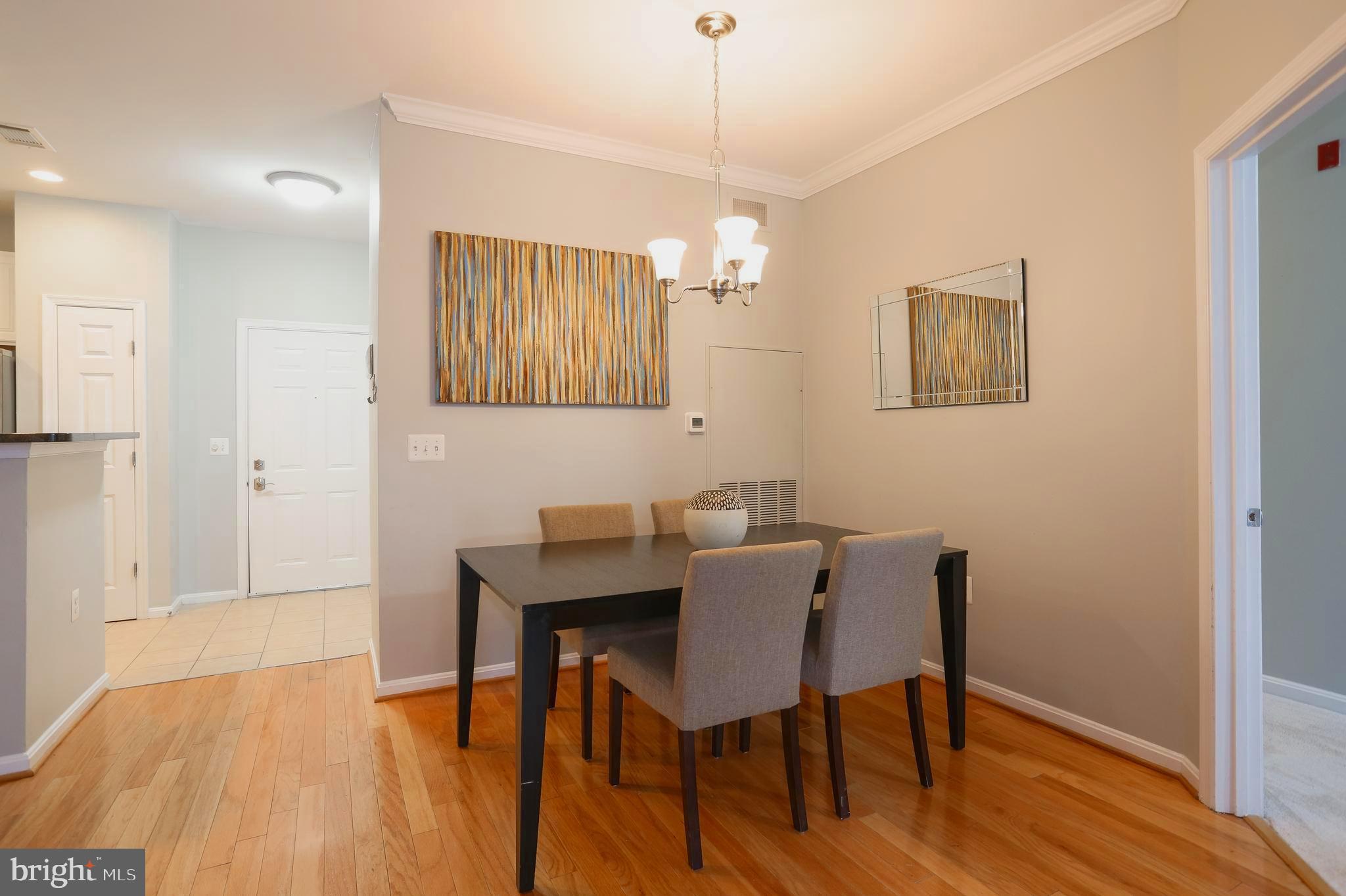 GROVE AT ARLINGTON - Residential