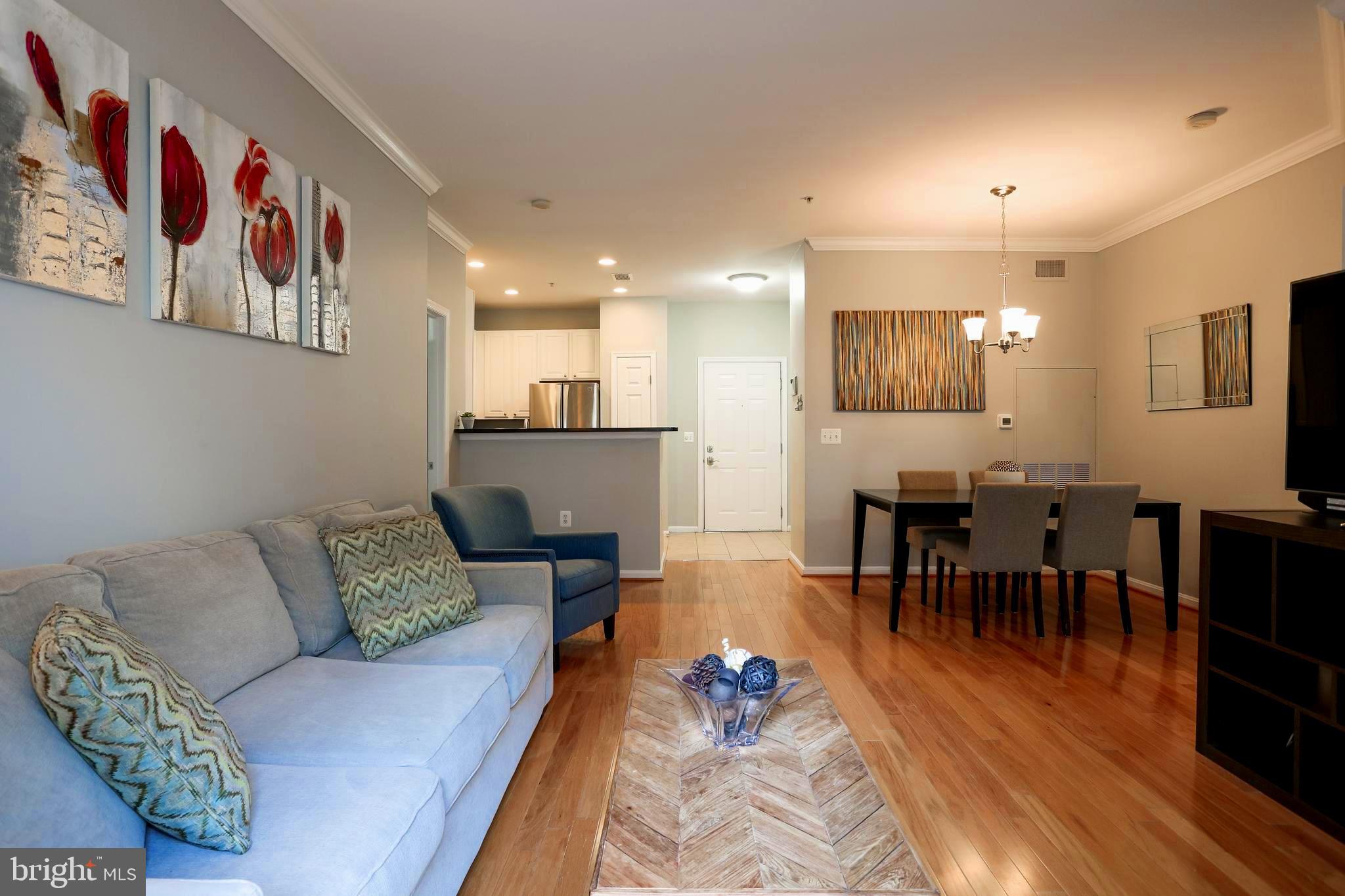 GROVE AT ARLINGTON - Residential