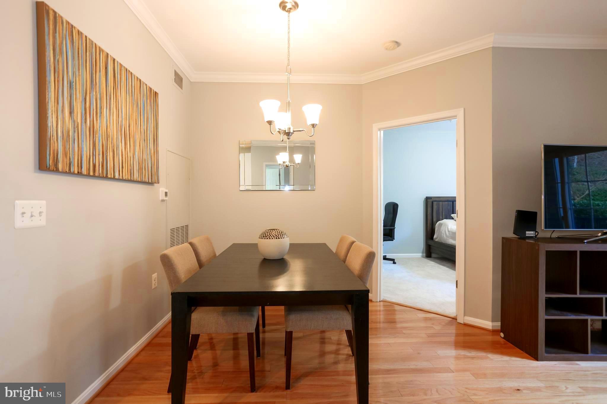 GROVE AT ARLINGTON - Residential