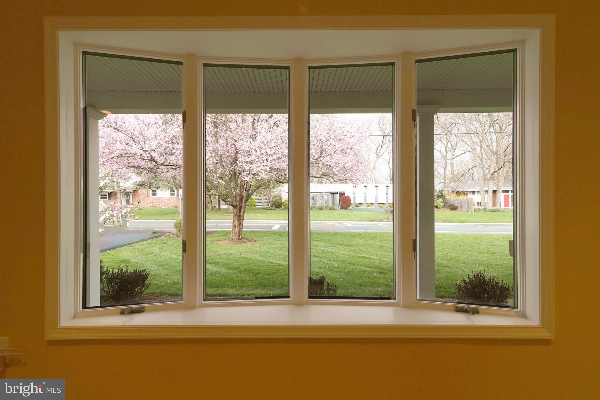 CENTRE HILLS VILLAGE - Residential