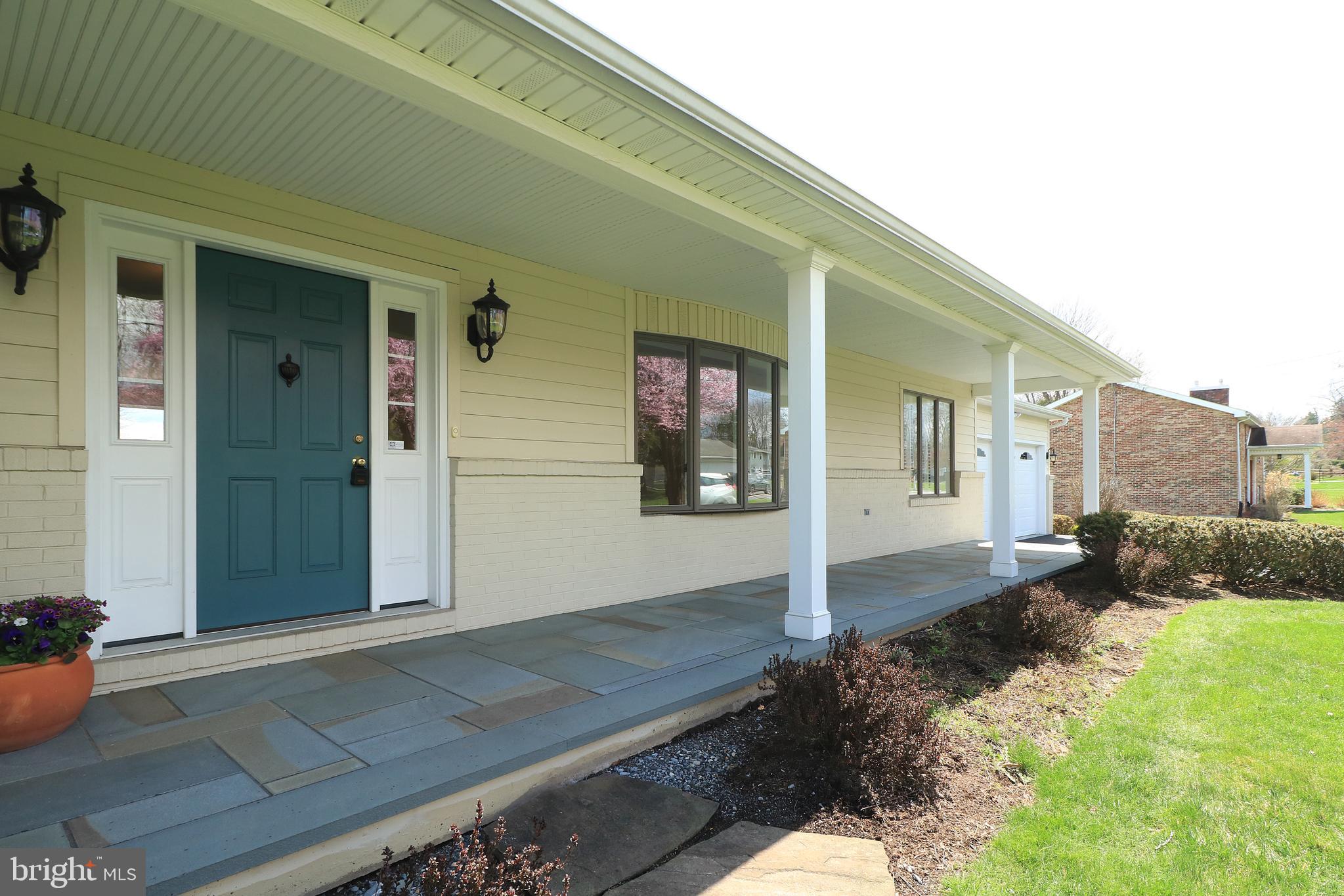 CENTRE HILLS VILLAGE - Residential