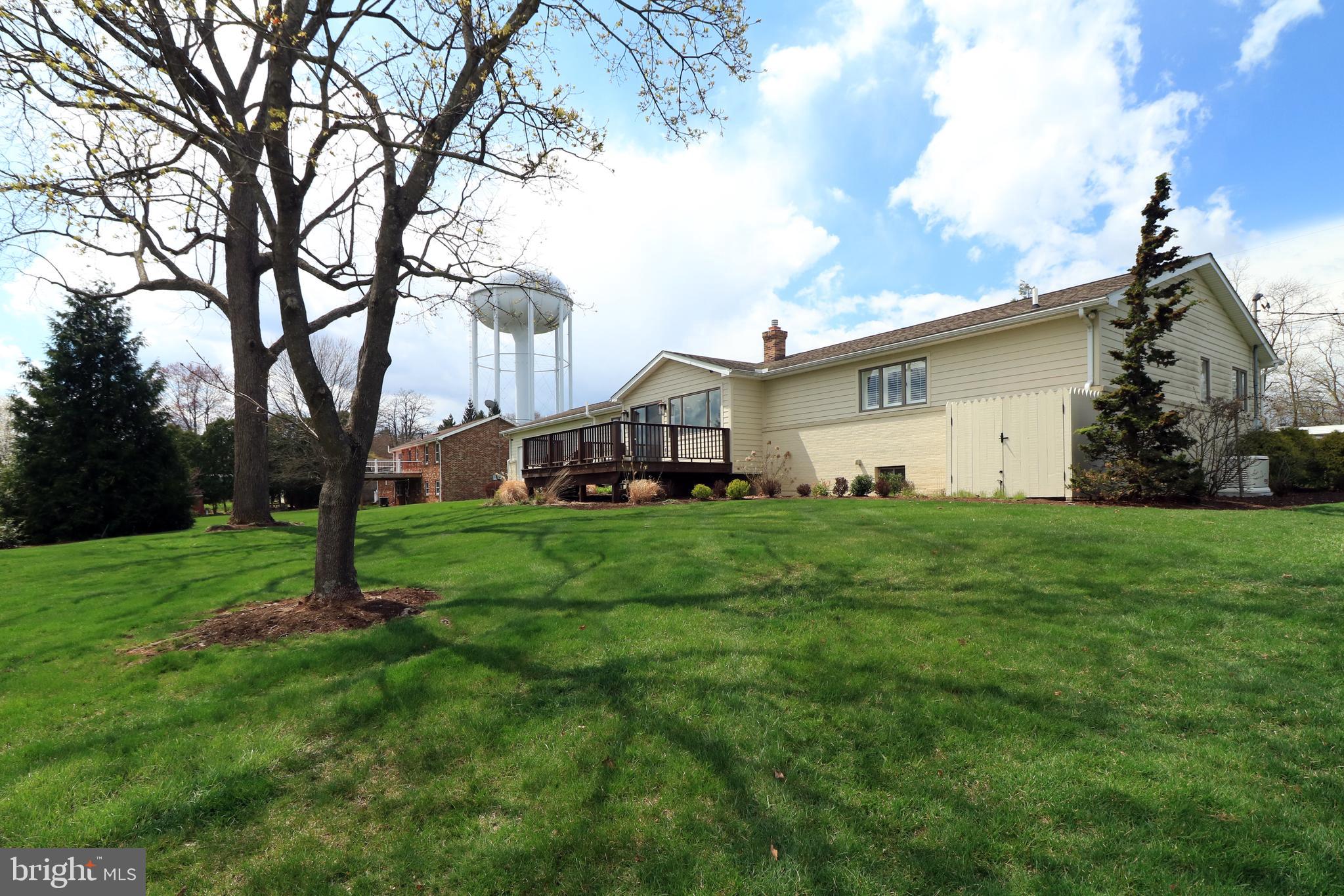 CENTRE HILLS VILLAGE - Residential