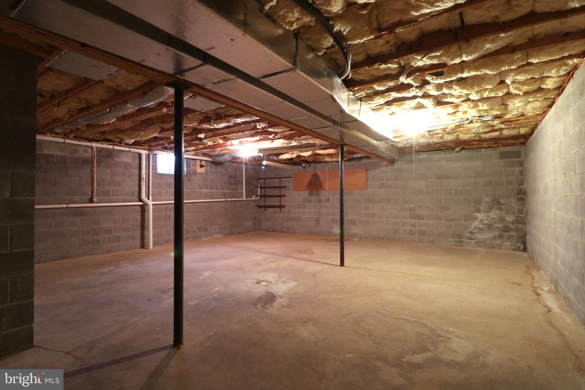 CENTRE HILLS VILLAGE - Residential