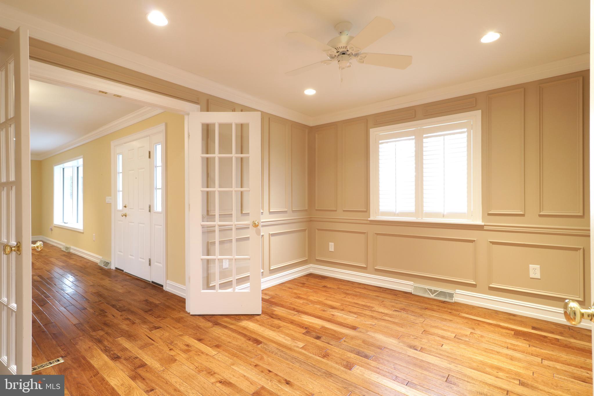 CENTRE HILLS VILLAGE - Residential