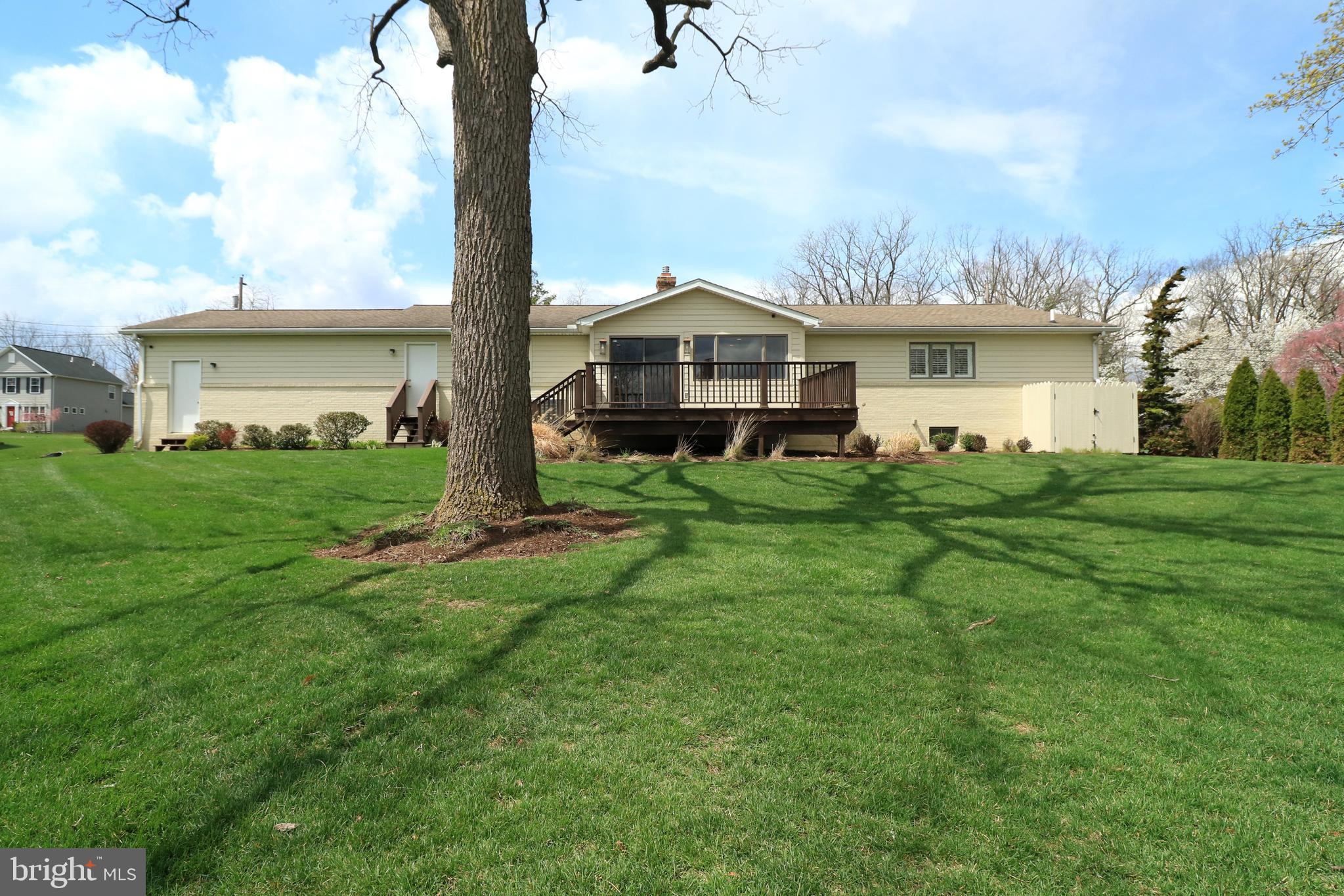 CENTRE HILLS VILLAGE - Residential