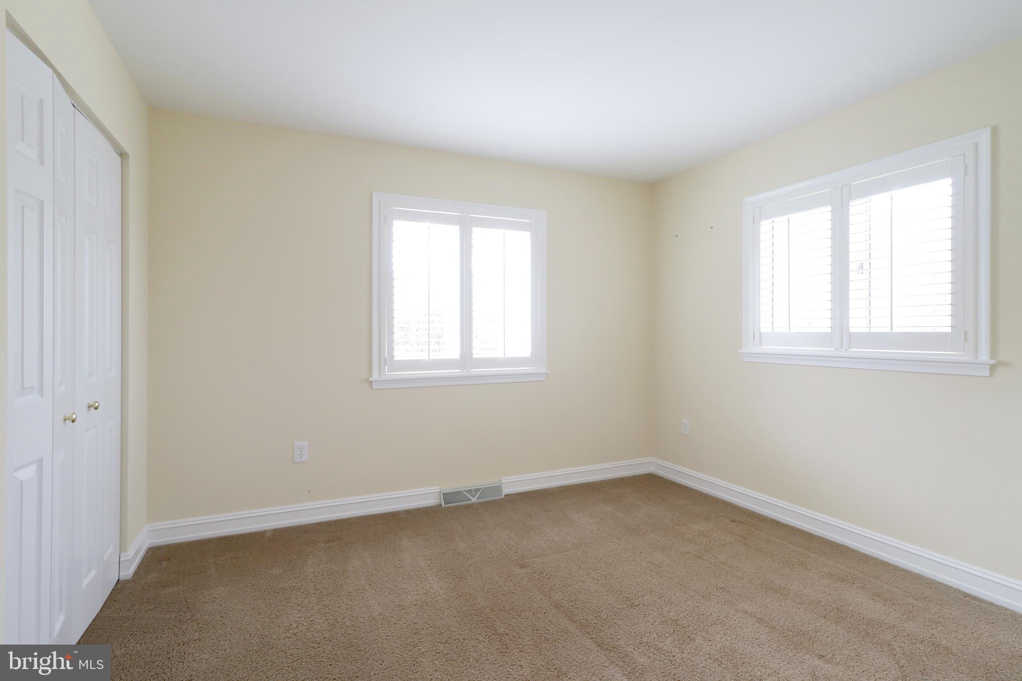 CENTRE HILLS VILLAGE - Residential