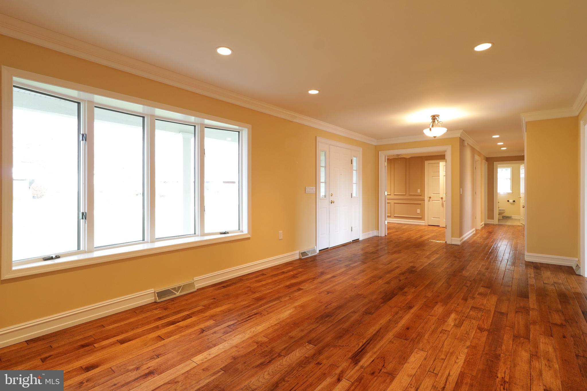 CENTRE HILLS VILLAGE - Residential