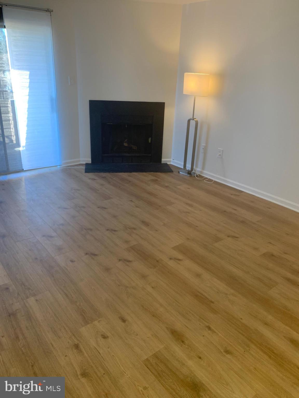 TOWN CENTER - Residential Lease