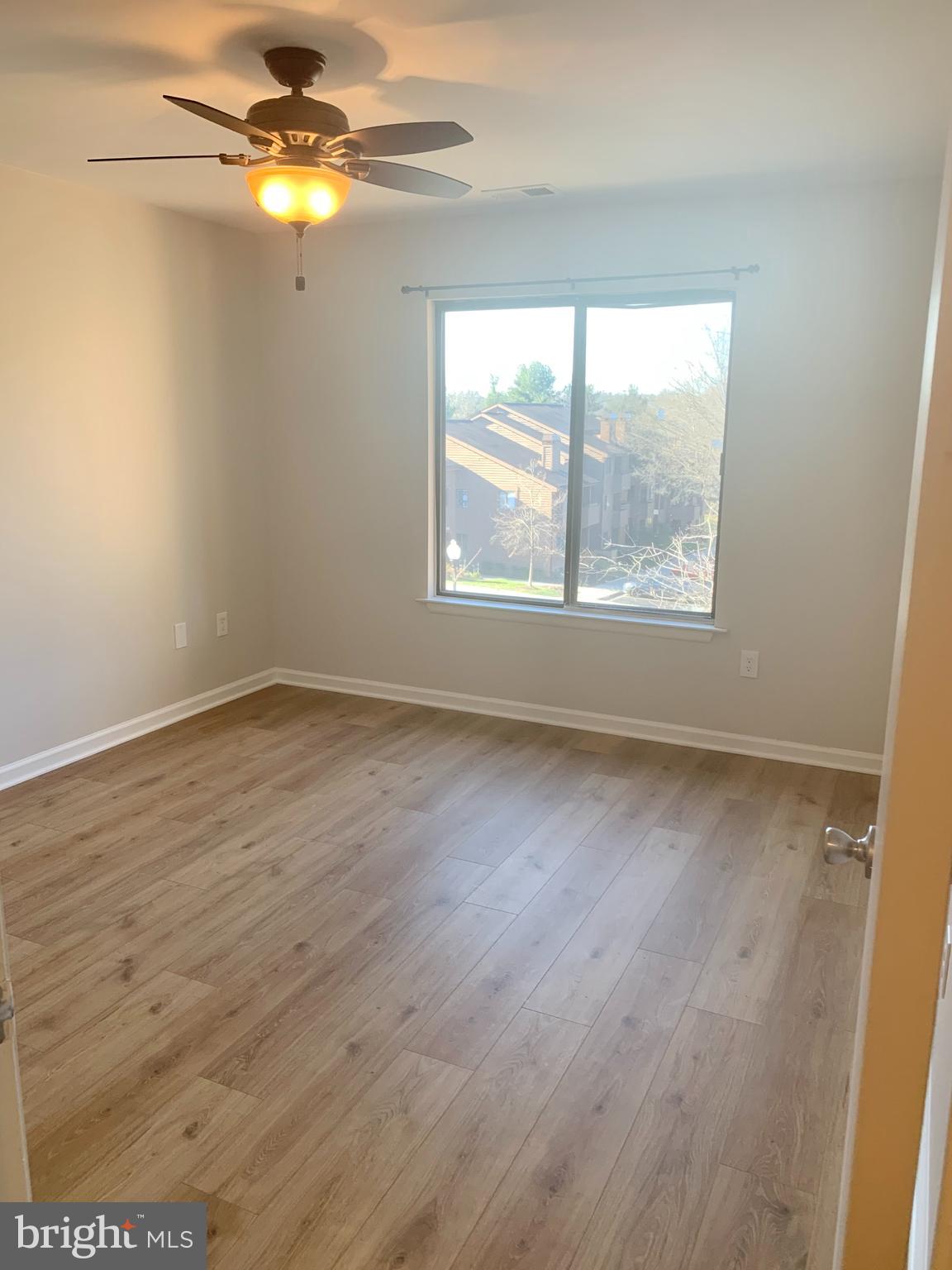 TOWN CENTER - Residential Lease