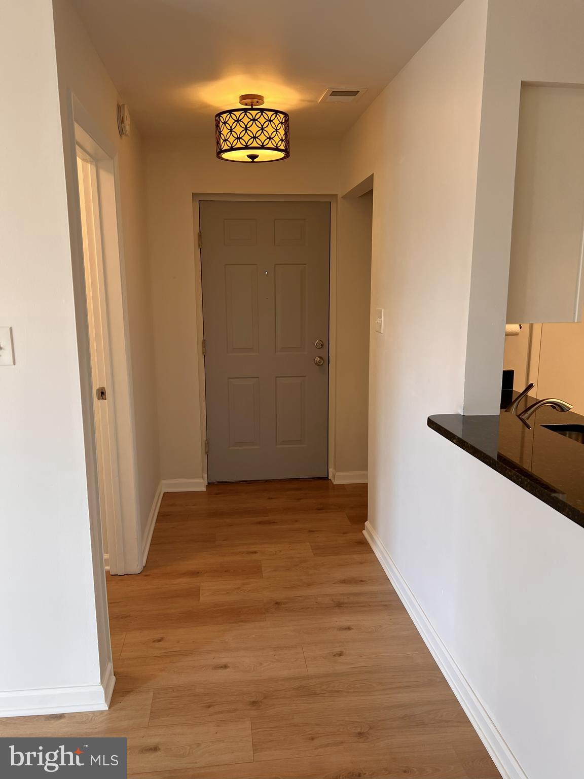 TOWN CENTER - Residential Lease