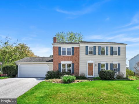 Photo of 5 Cobblestone Drive, WILLOW STREET, PA 17584 (MLS # PALA2068556)
