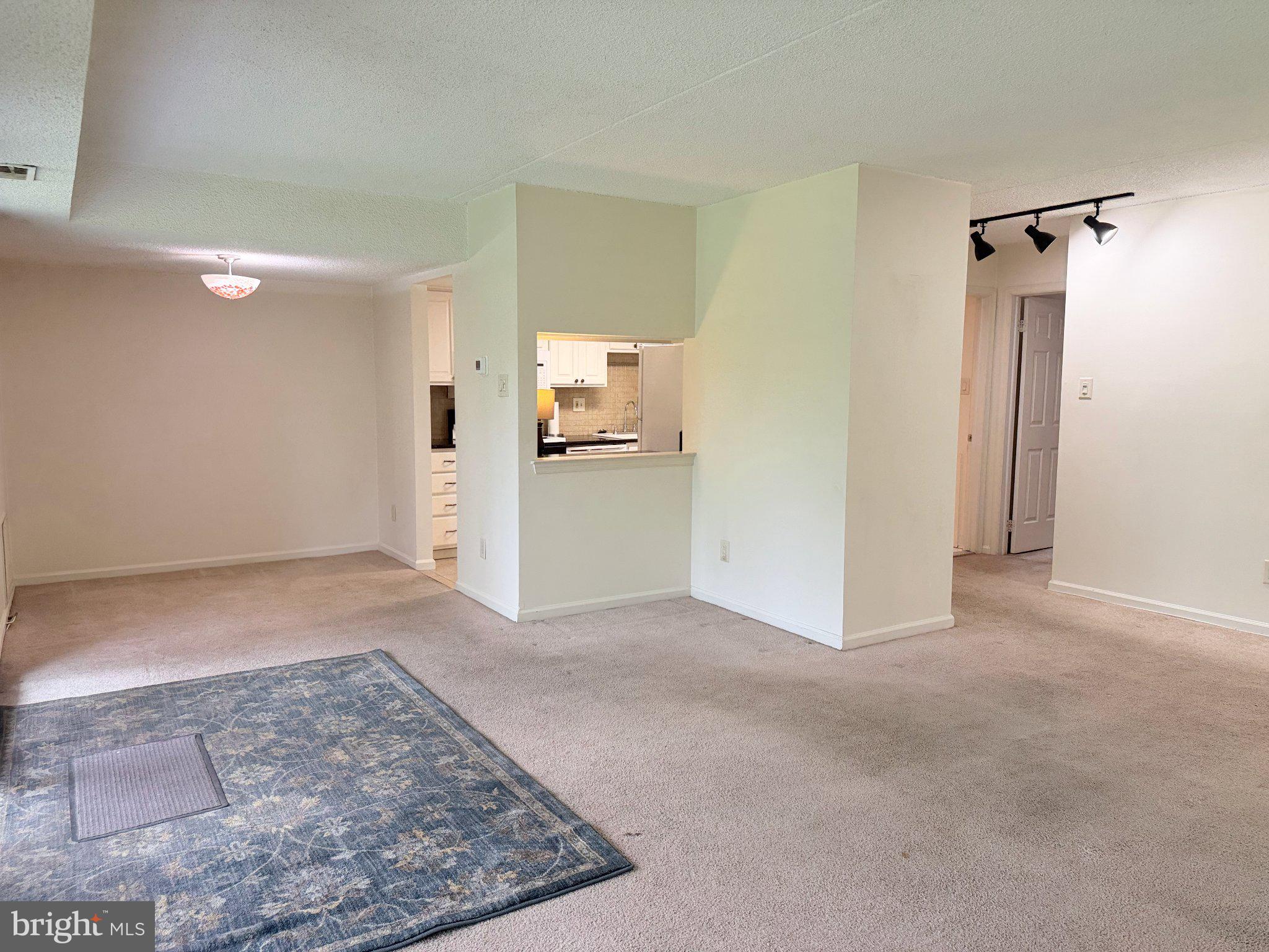 84 HERMITAGE DRIVE