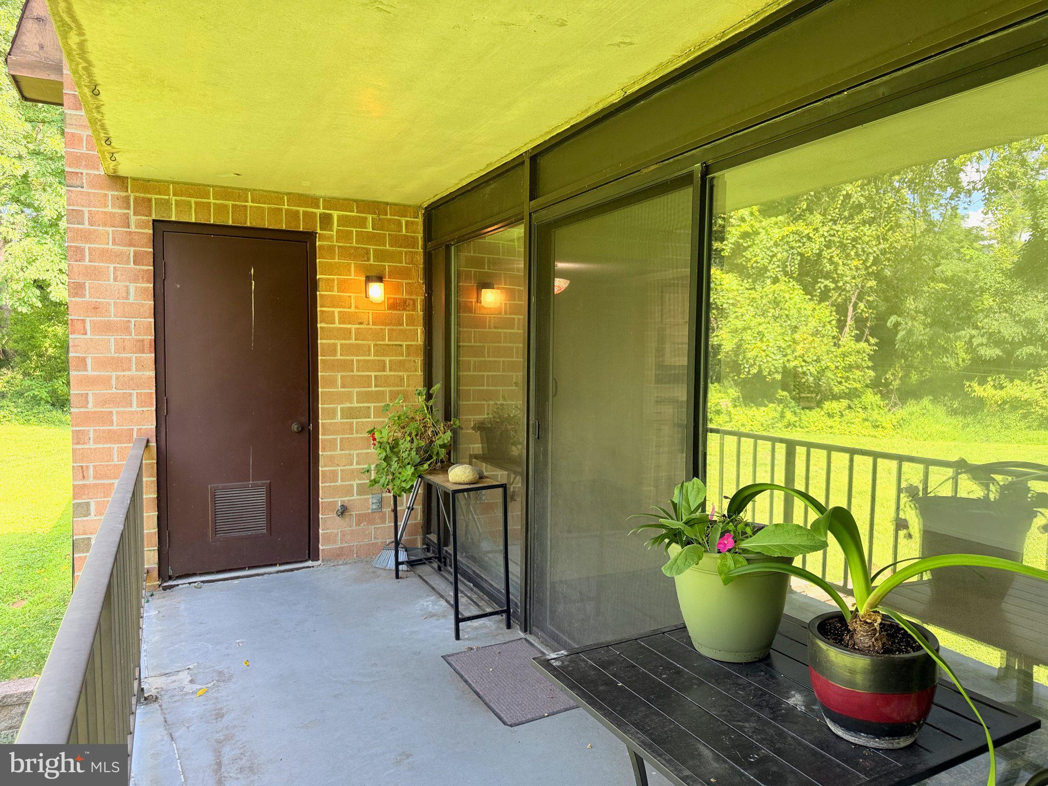 84 HERMITAGE DRIVE