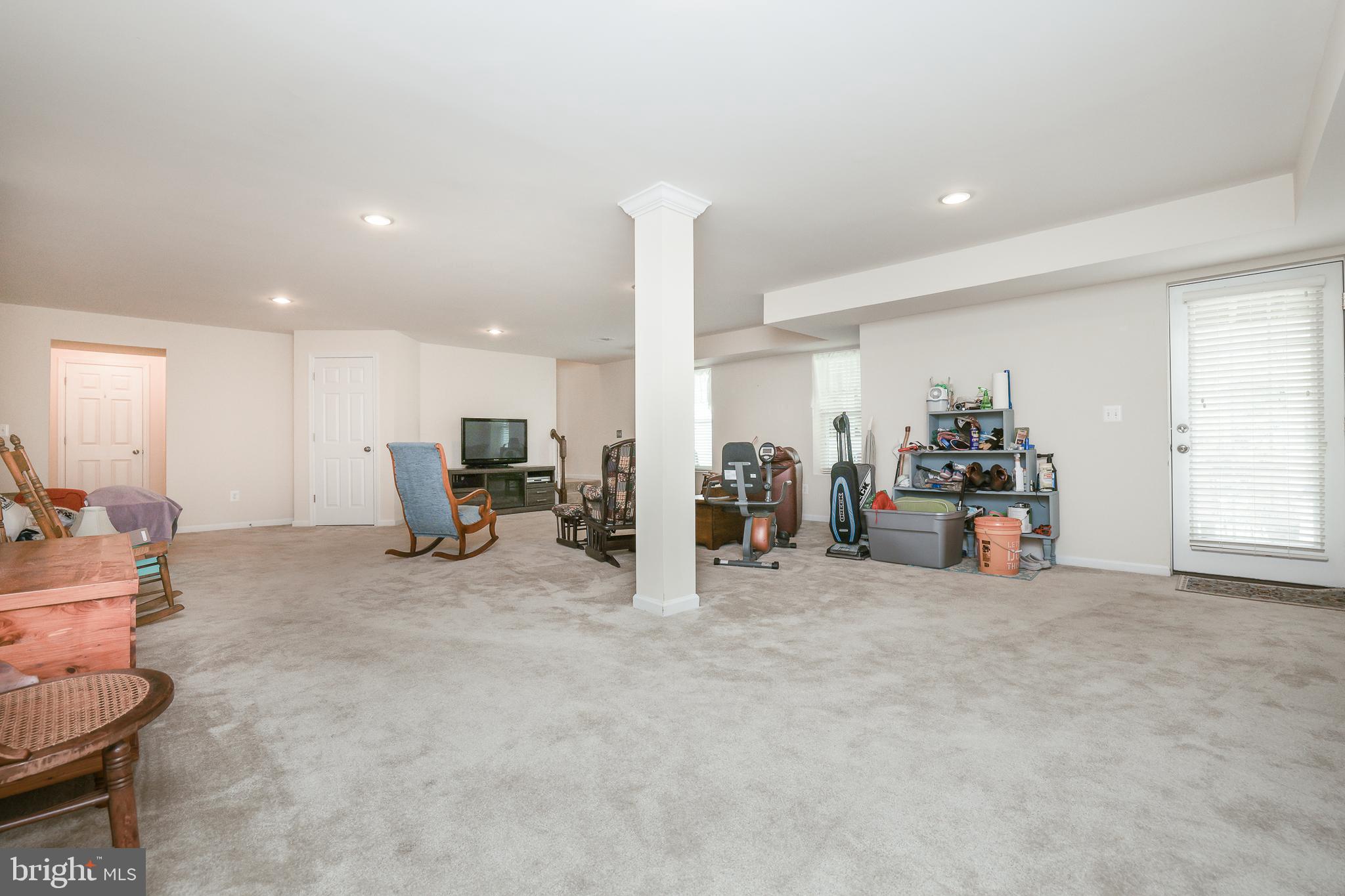 SOUTHERN HILLS - Residential