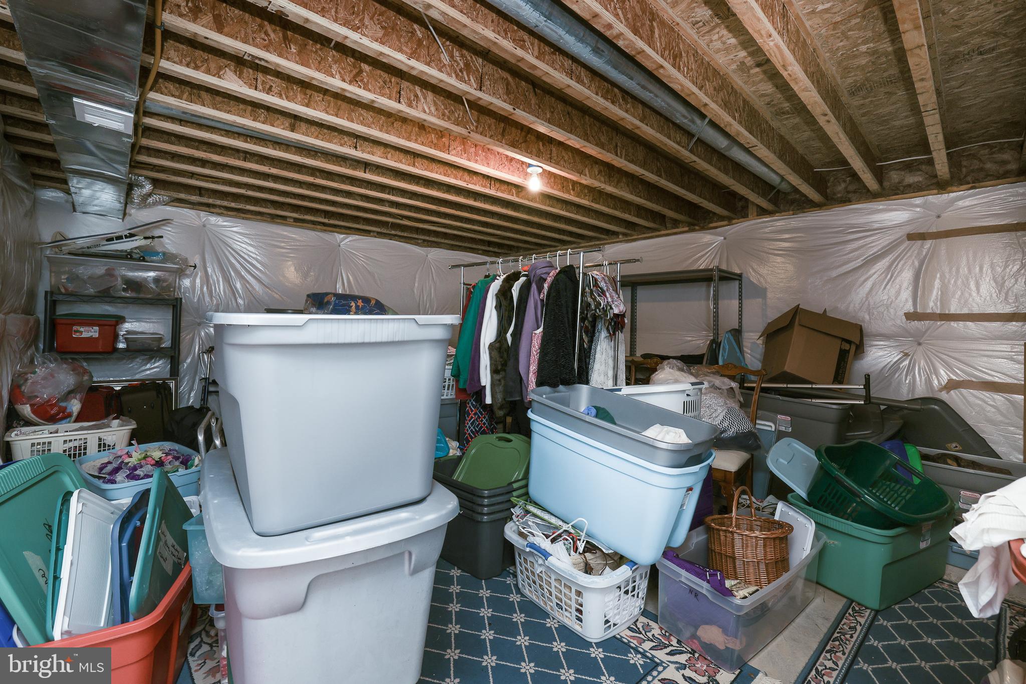 SOUTHERN HILLS - Residential