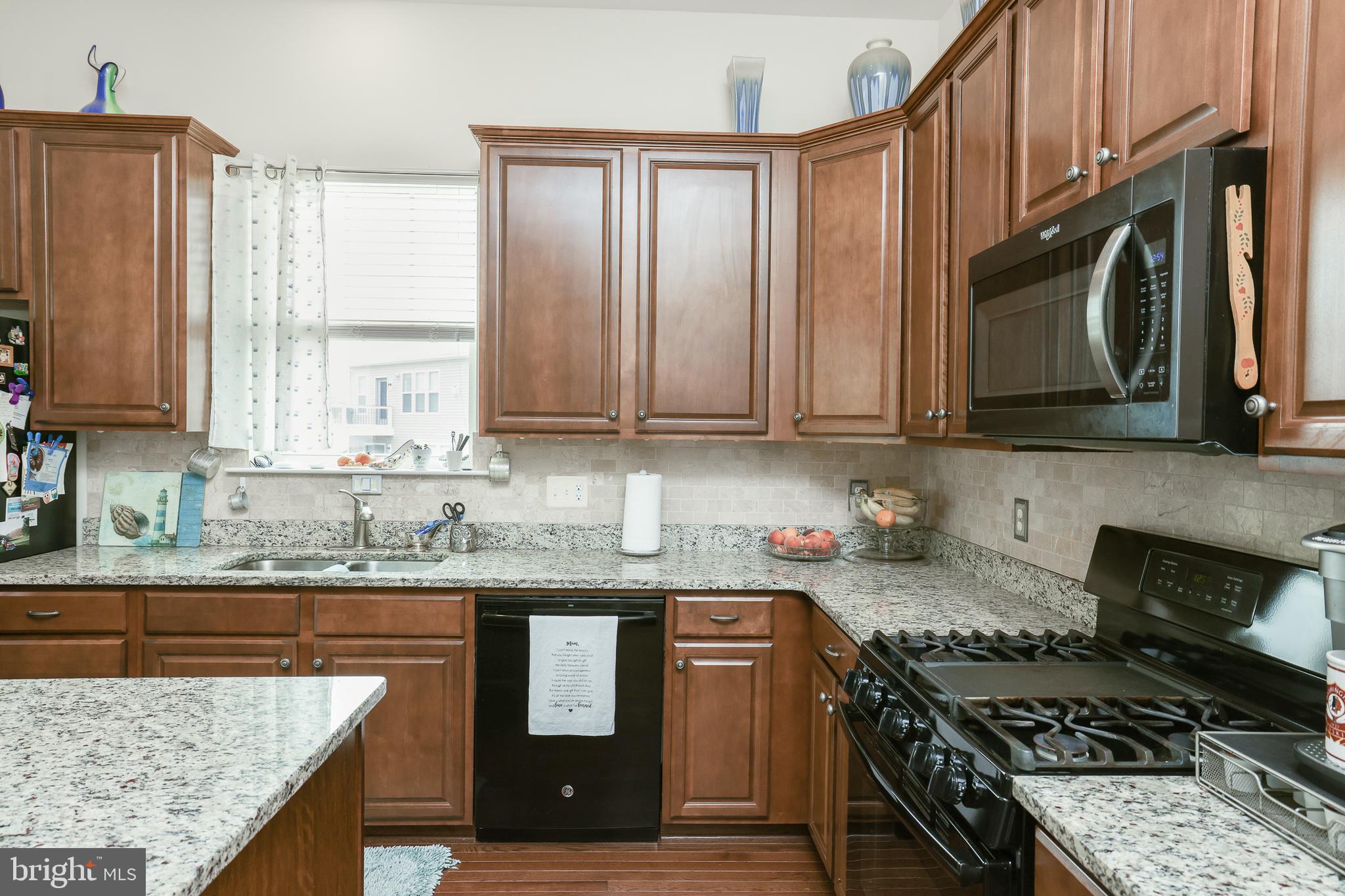 SOUTHERN HILLS - Residential