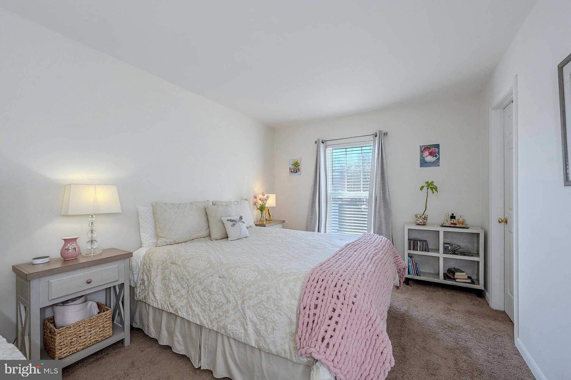 KINGSVIEW - Residential