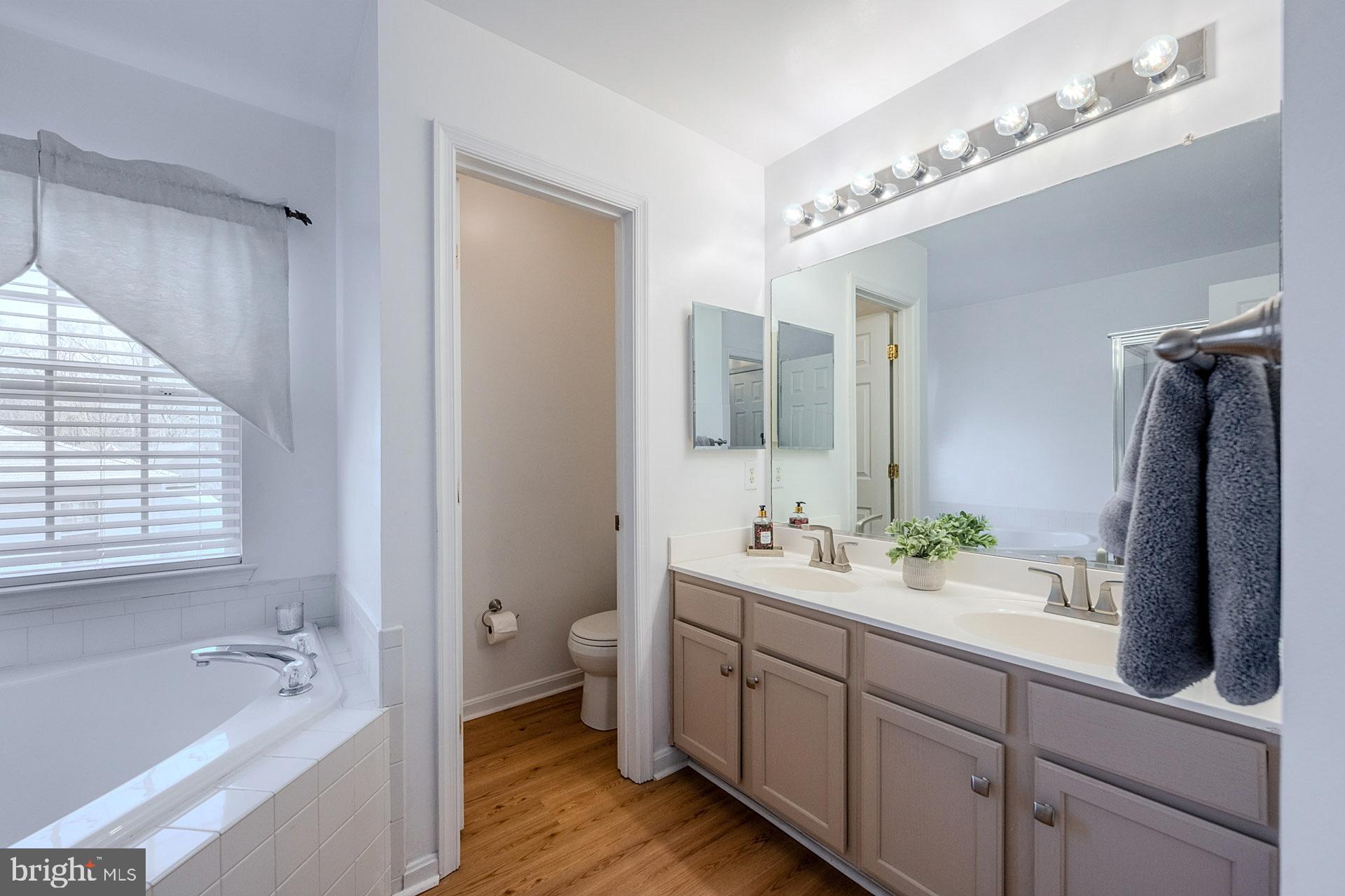 KINGSVIEW - Residential