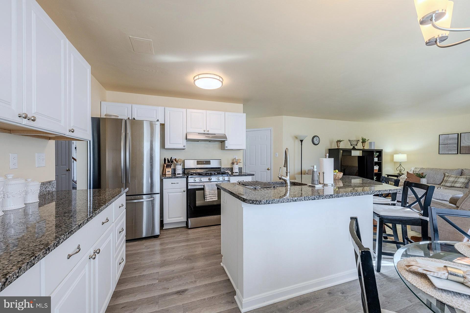 KINGSVIEW - Residential