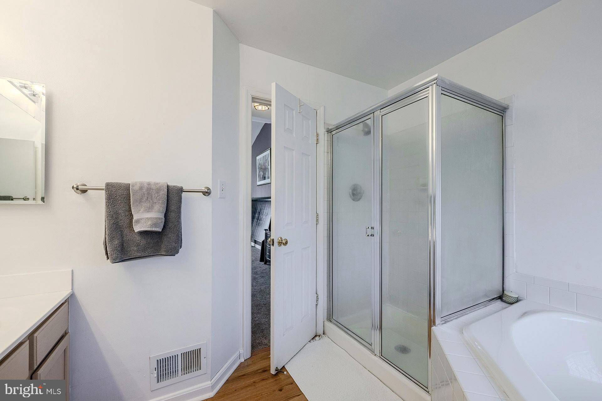 KINGSVIEW - Residential