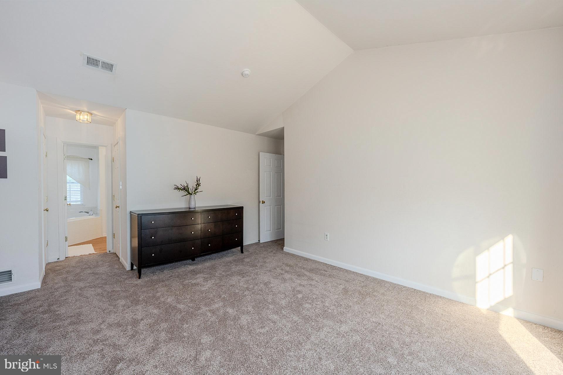 KINGSVIEW - Residential