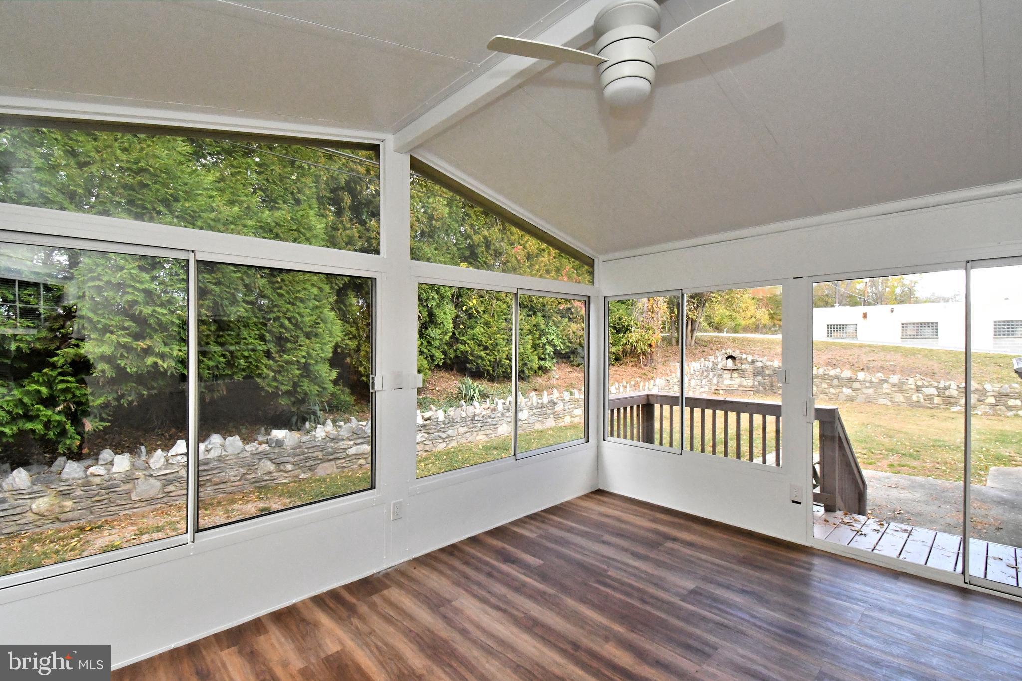 ORELAND - Residential Lease