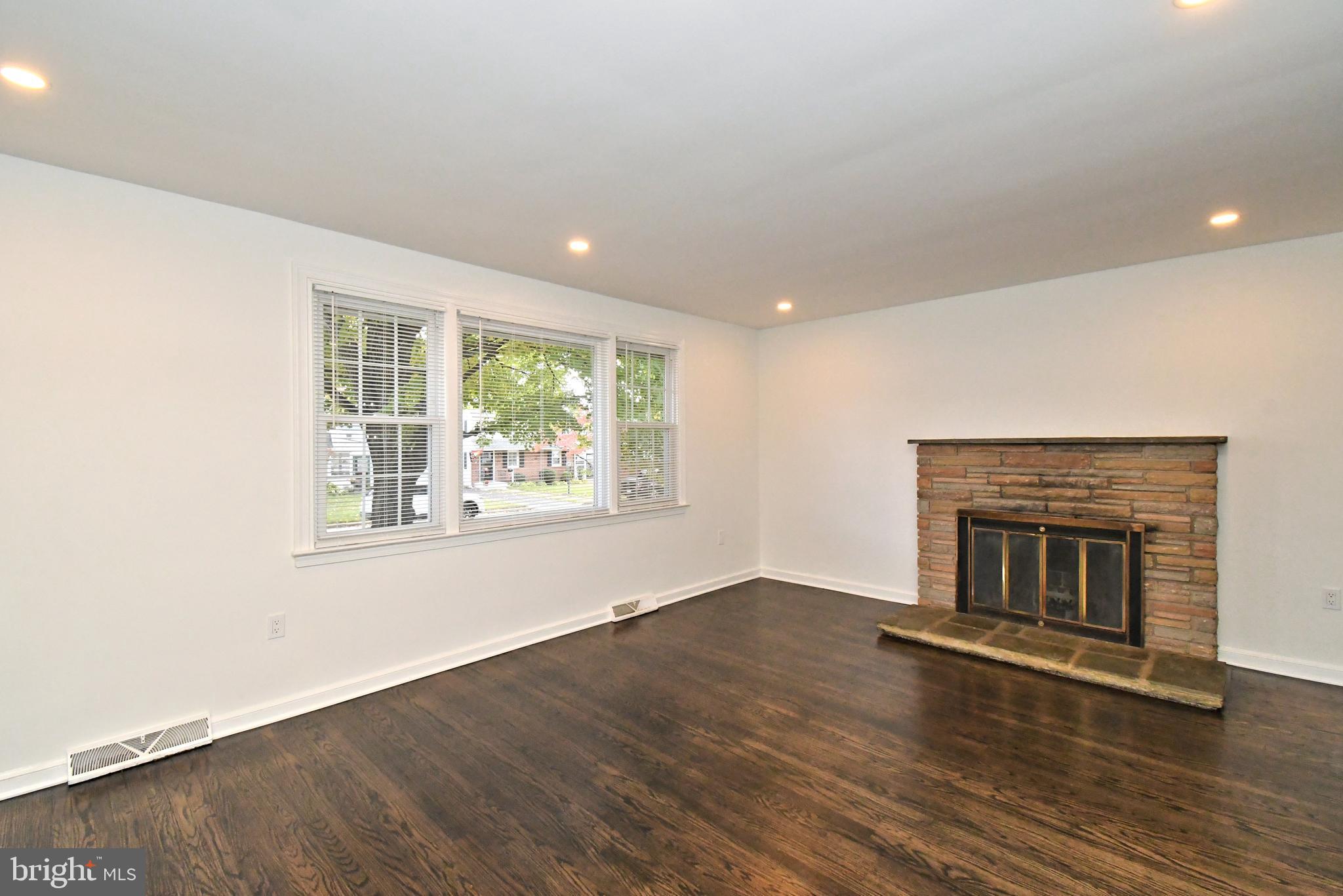 ORELAND - Residential Lease