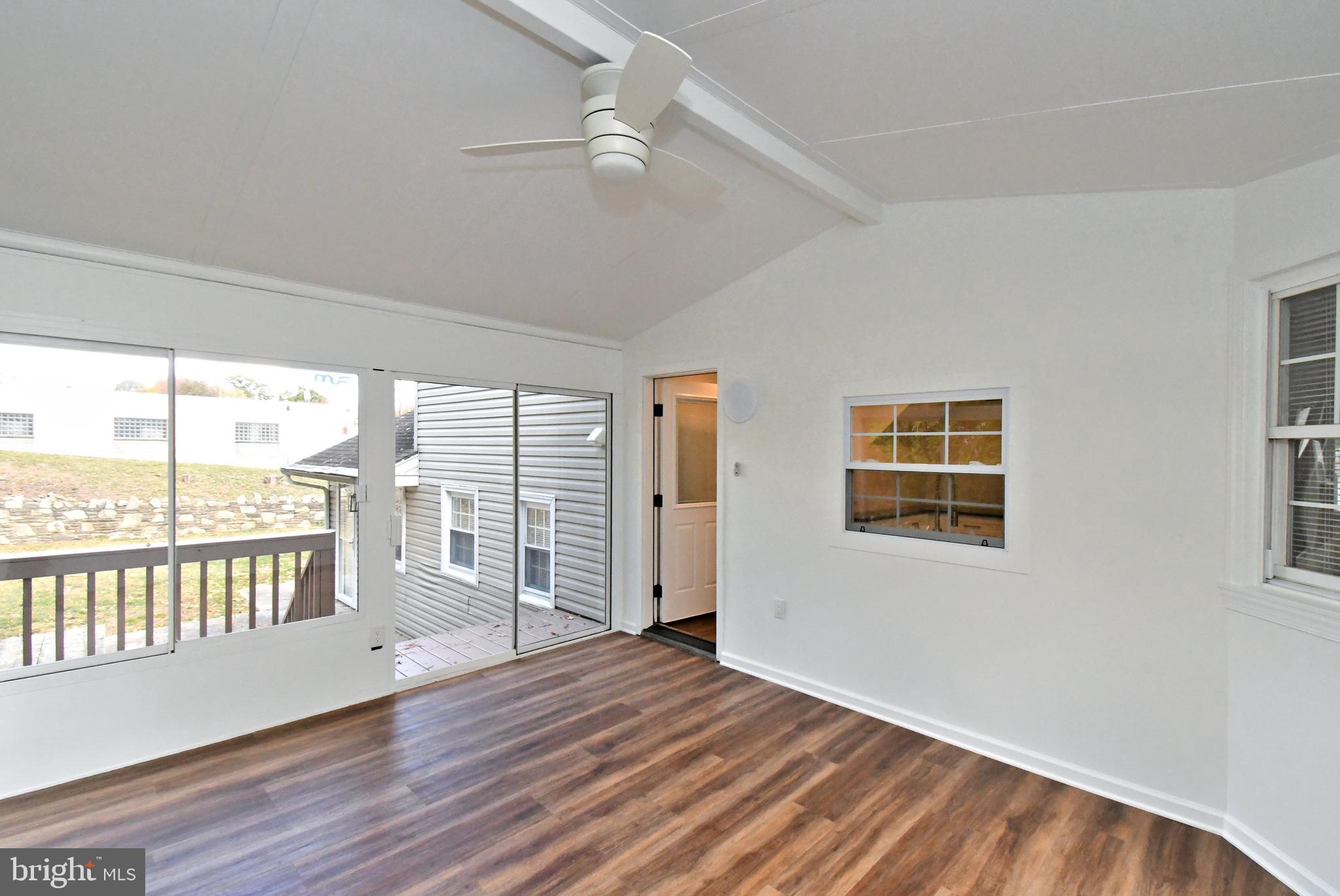 ORELAND - Residential Lease