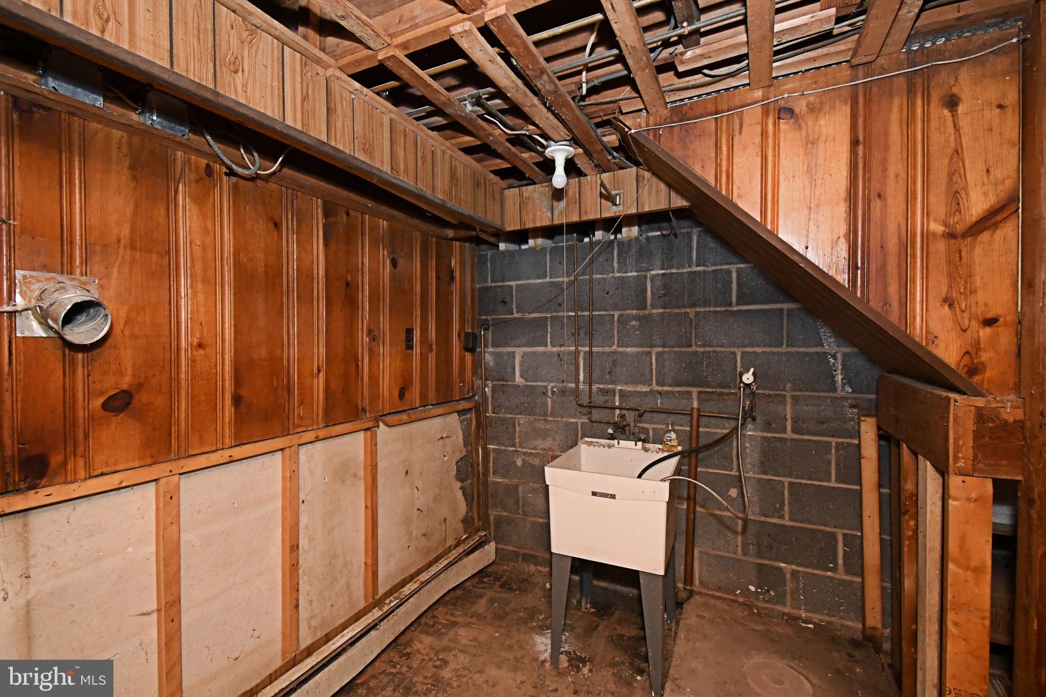 ORELAND - Residential Lease