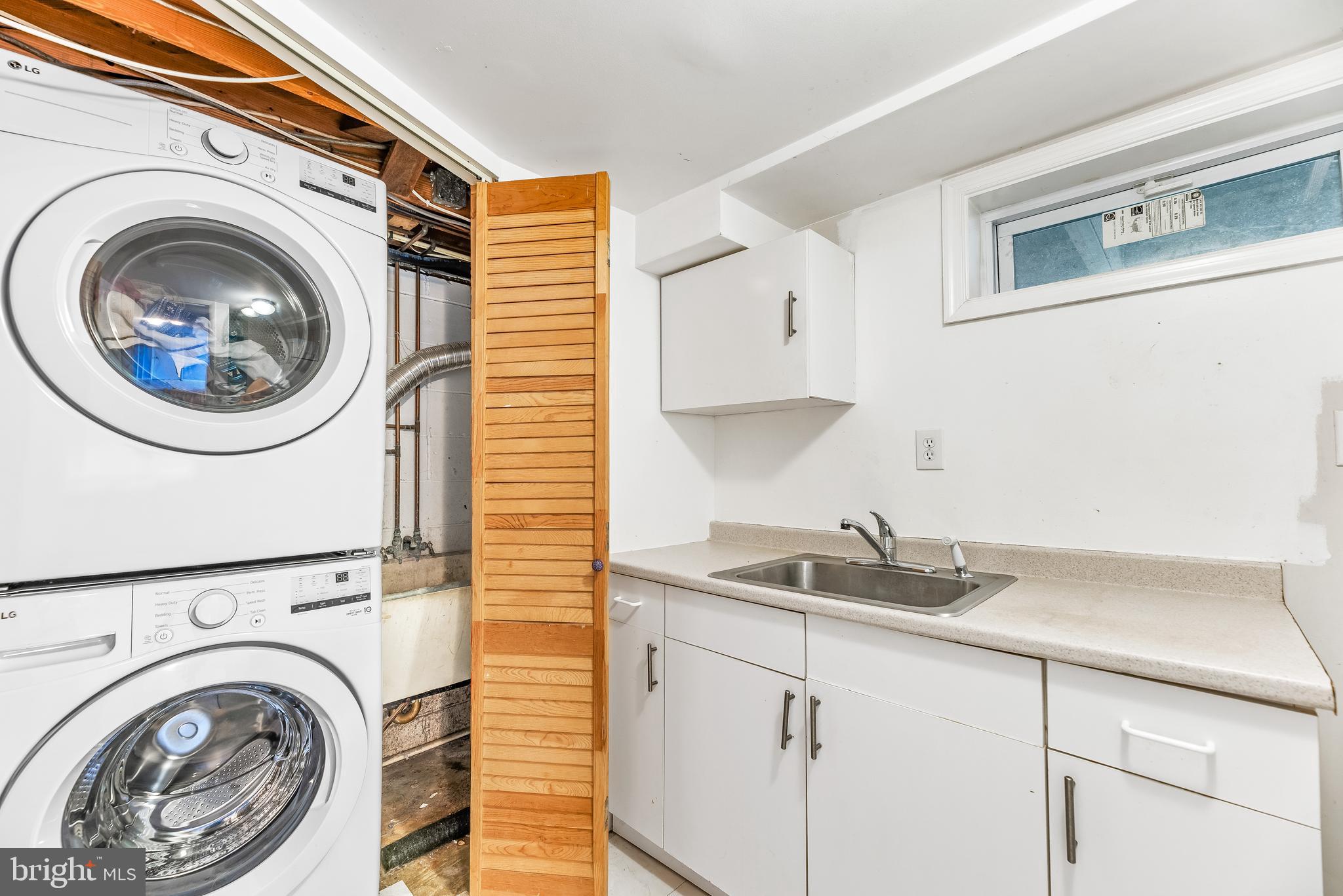 ADMIRAL HEIGHTS - Residential