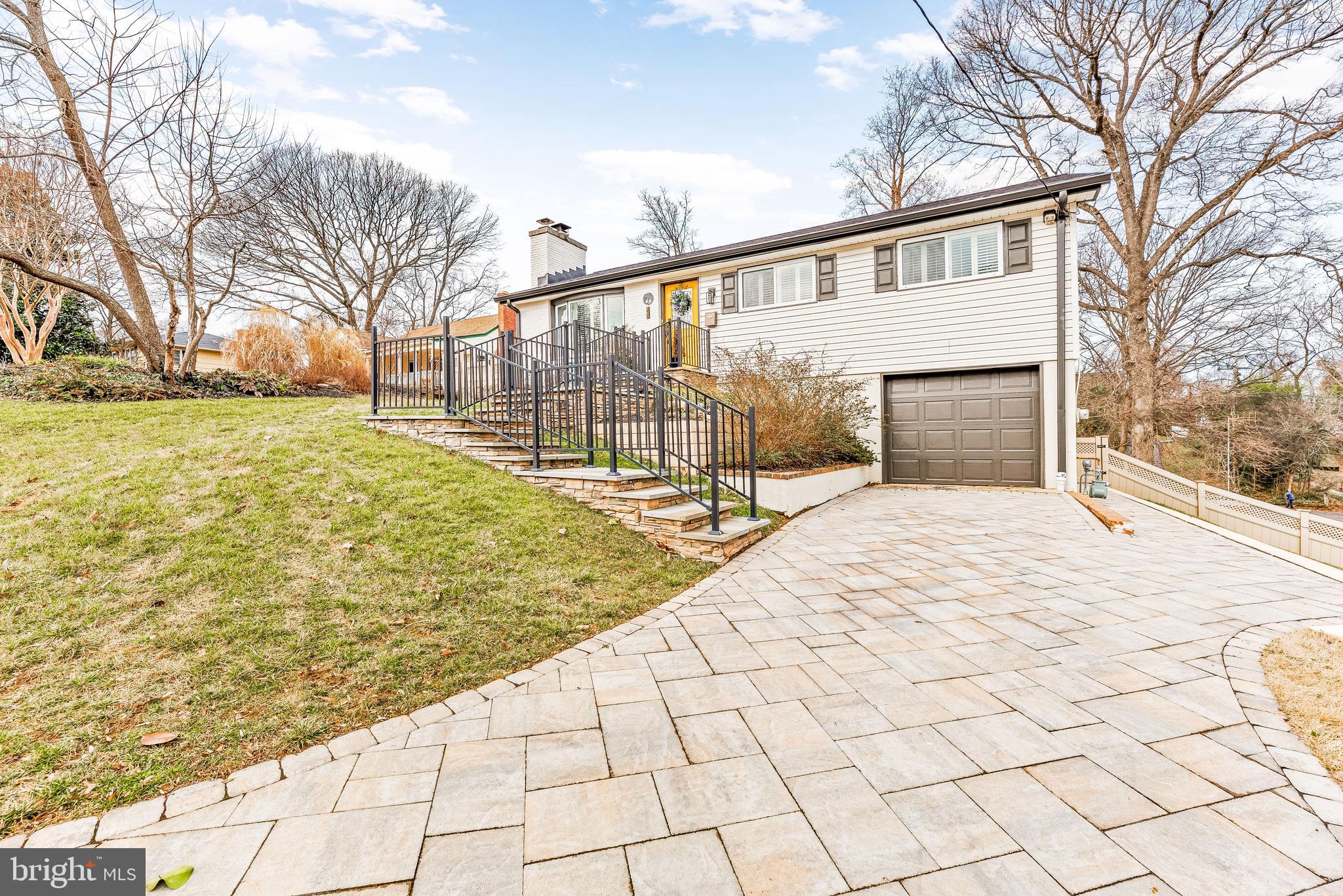 ADMIRAL HEIGHTS - Residential