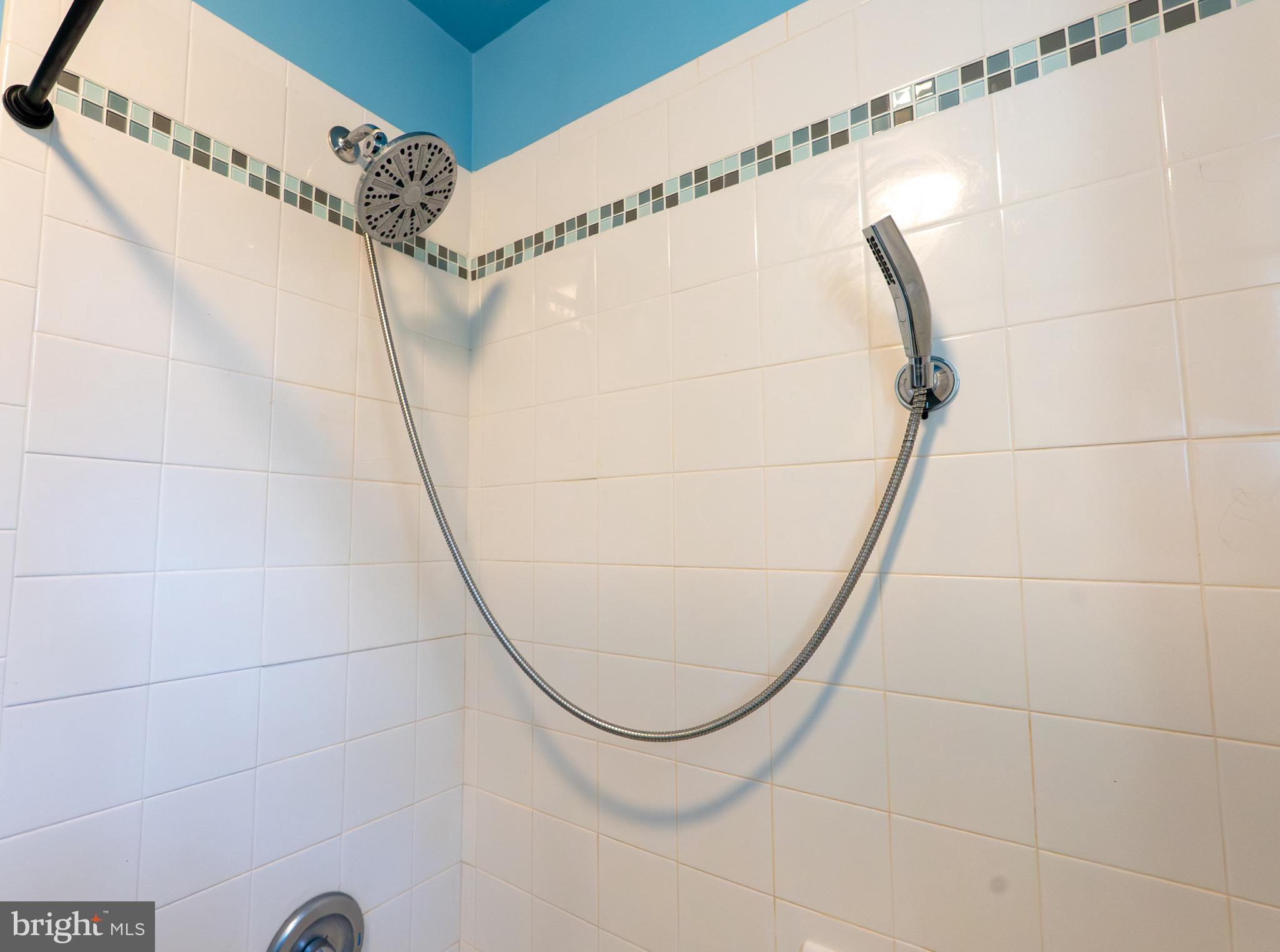 DRUM POINT - Residential