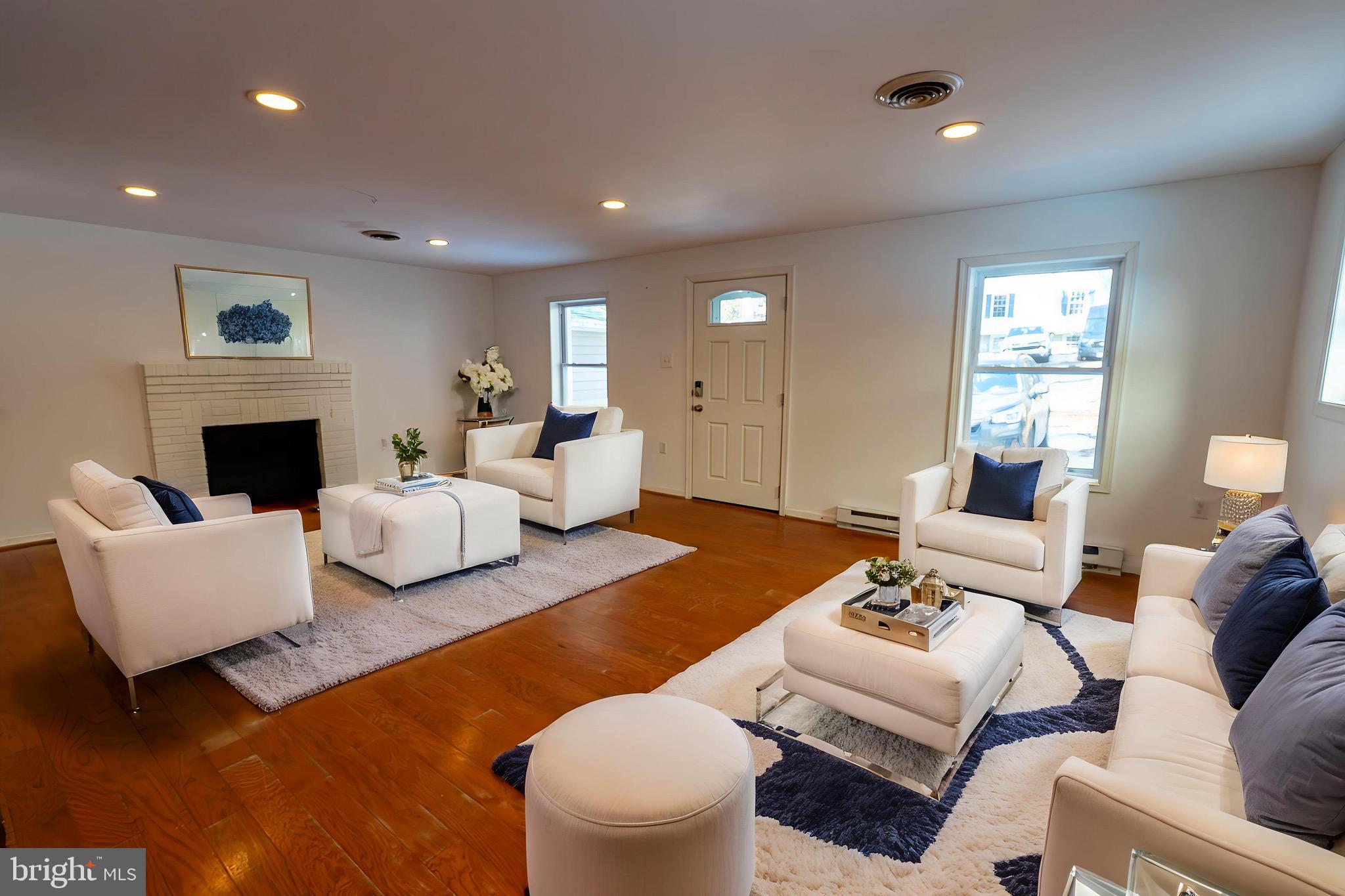 DRUM POINT - Residential