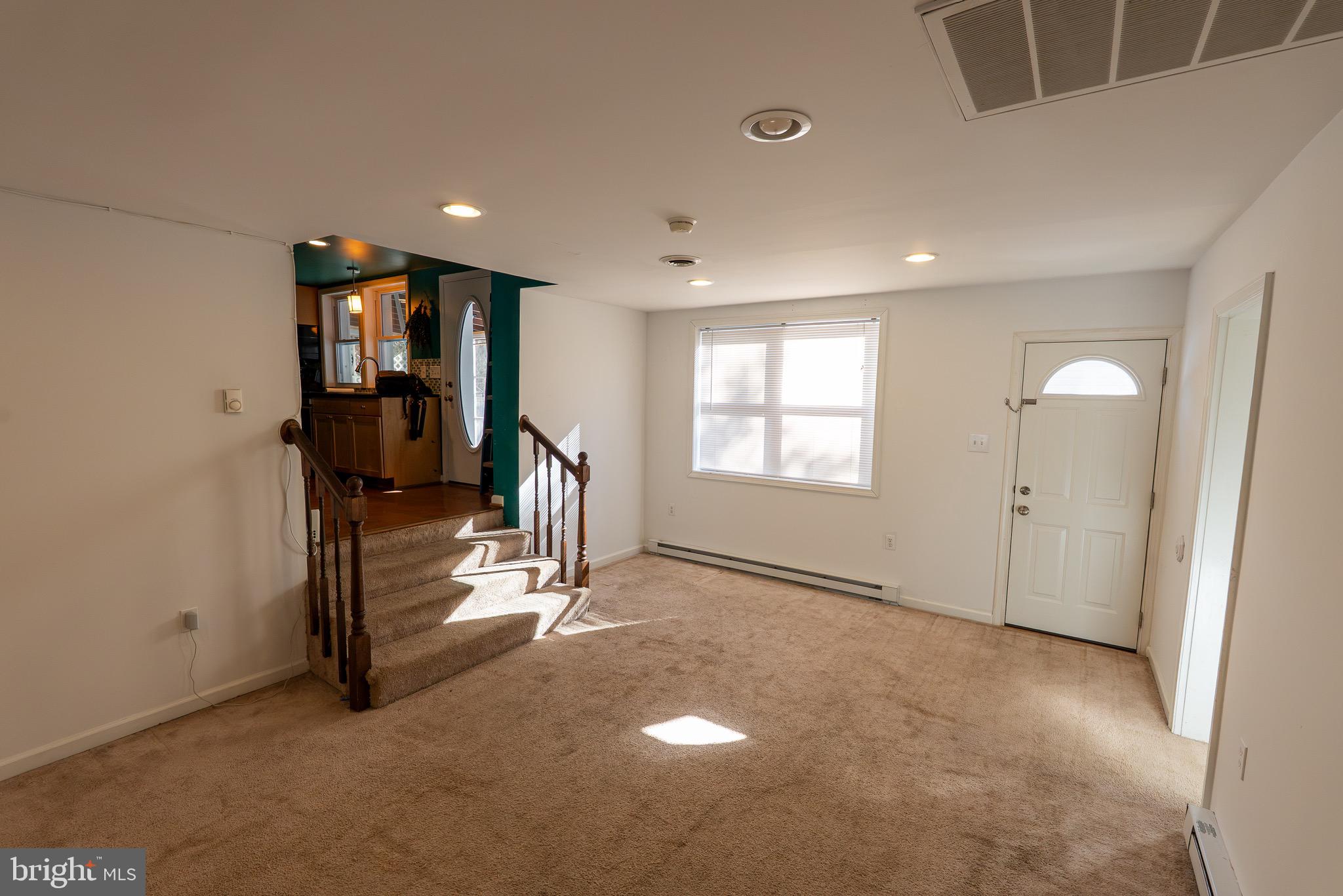 DRUM POINT - Residential