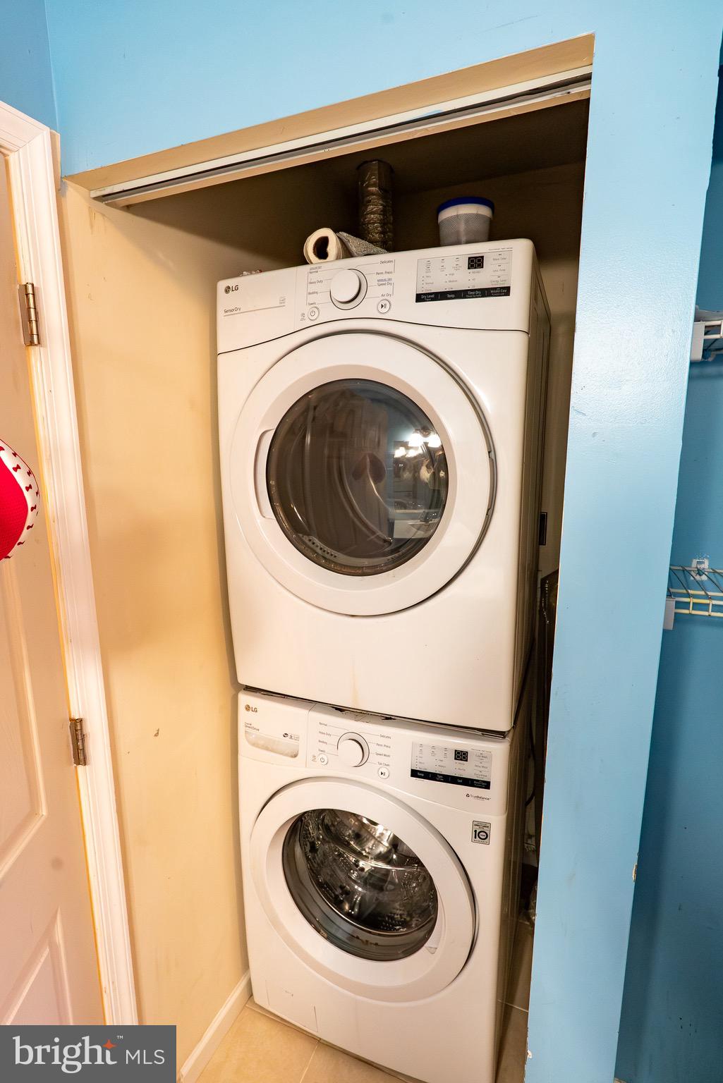 DRUM POINT - Residential