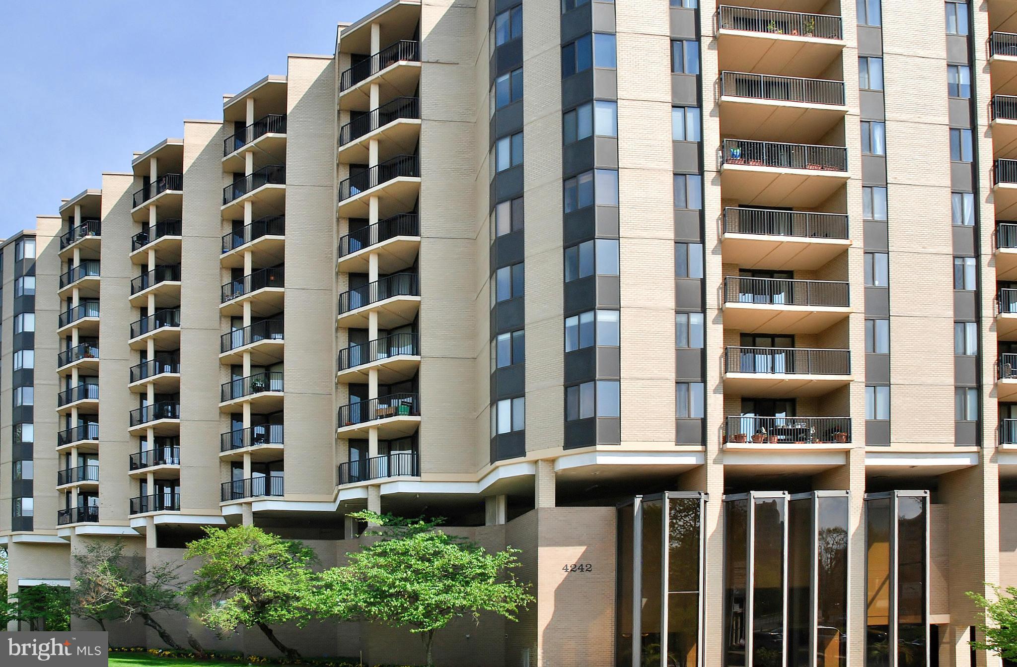 RIVERIA OF CHEVY CHASE - Residential