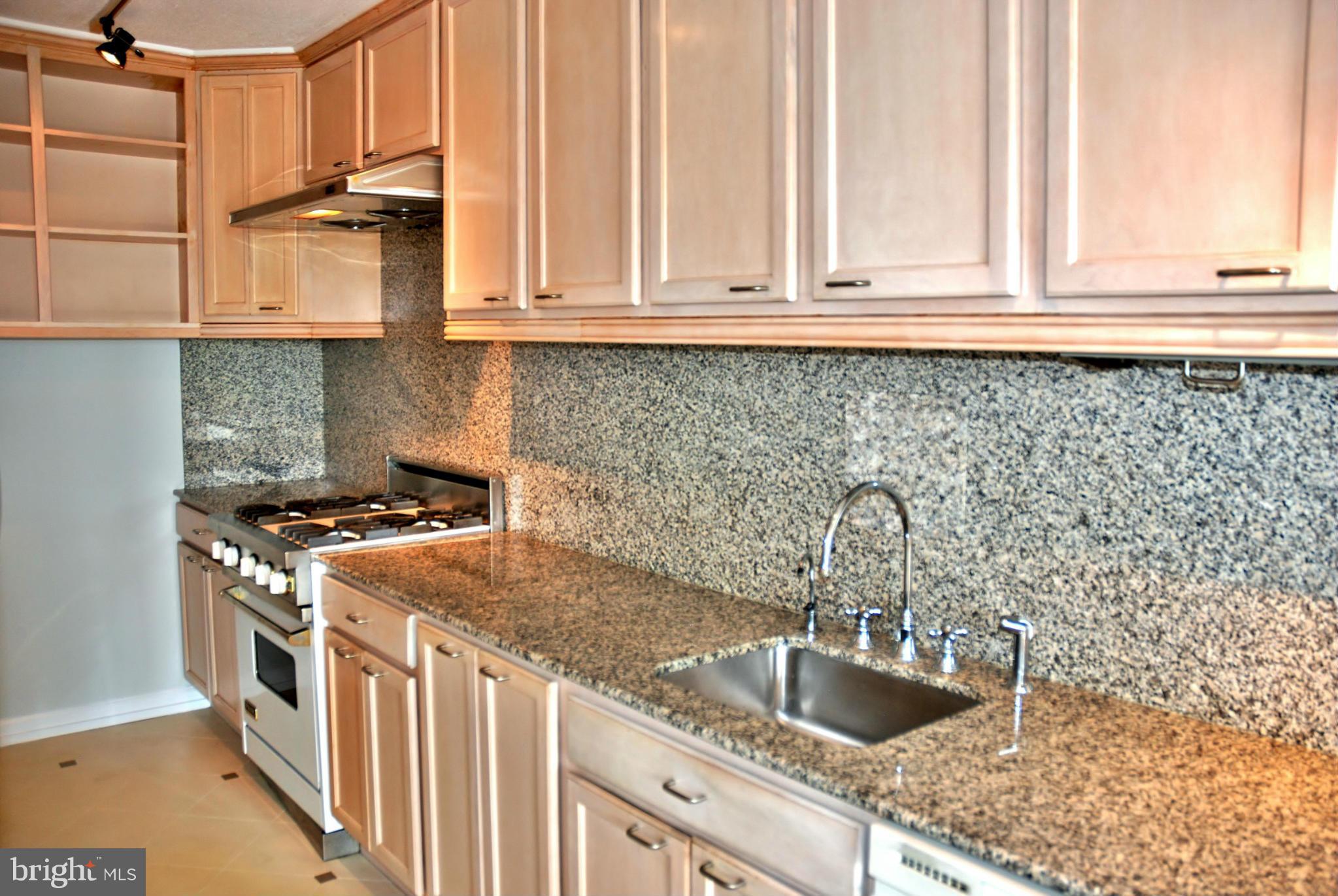 RIVERIA OF CHEVY CHASE - Residential