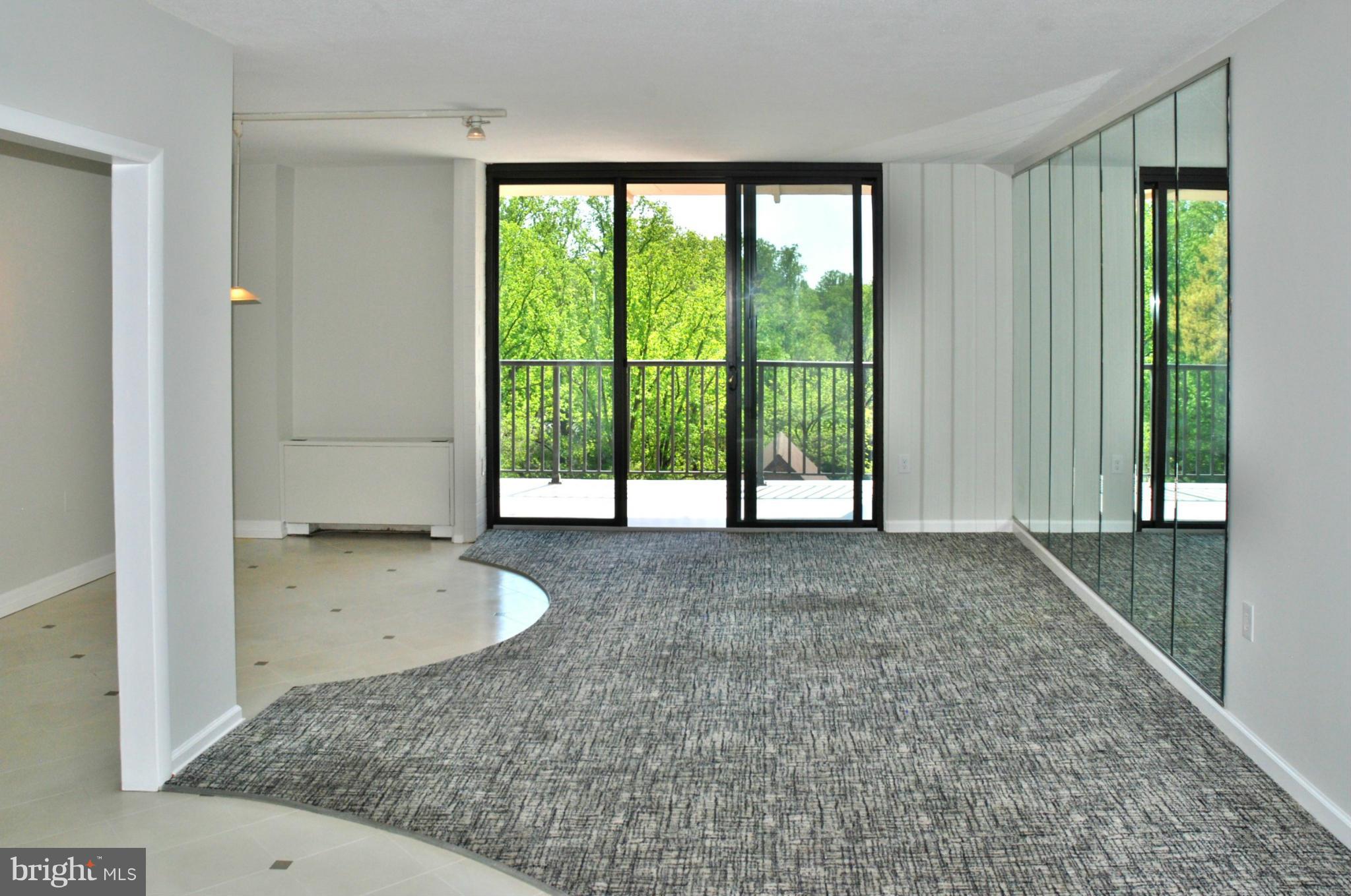 RIVERIA OF CHEVY CHASE - Residential