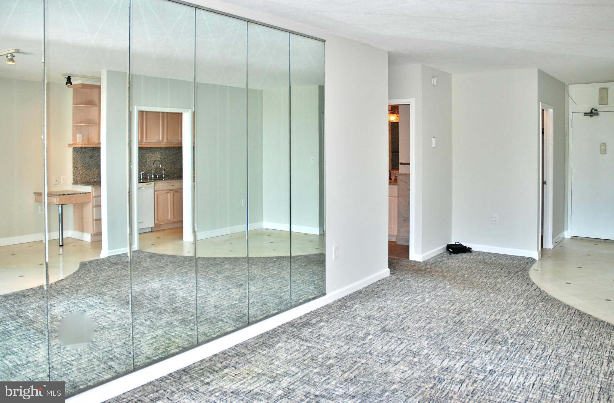 RIVERIA OF CHEVY CHASE - Residential