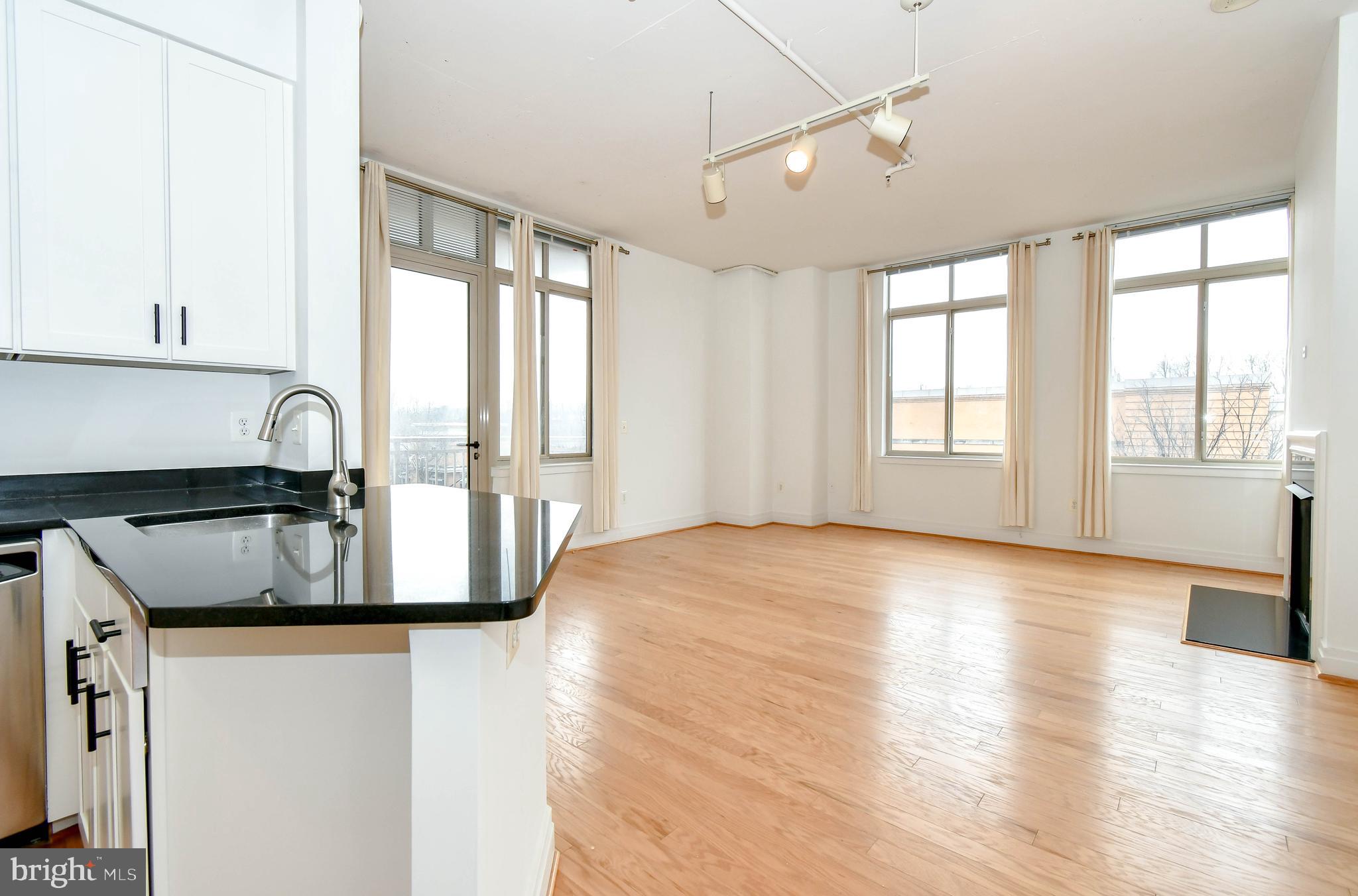 ELAN AT EAST MARKET - Residential