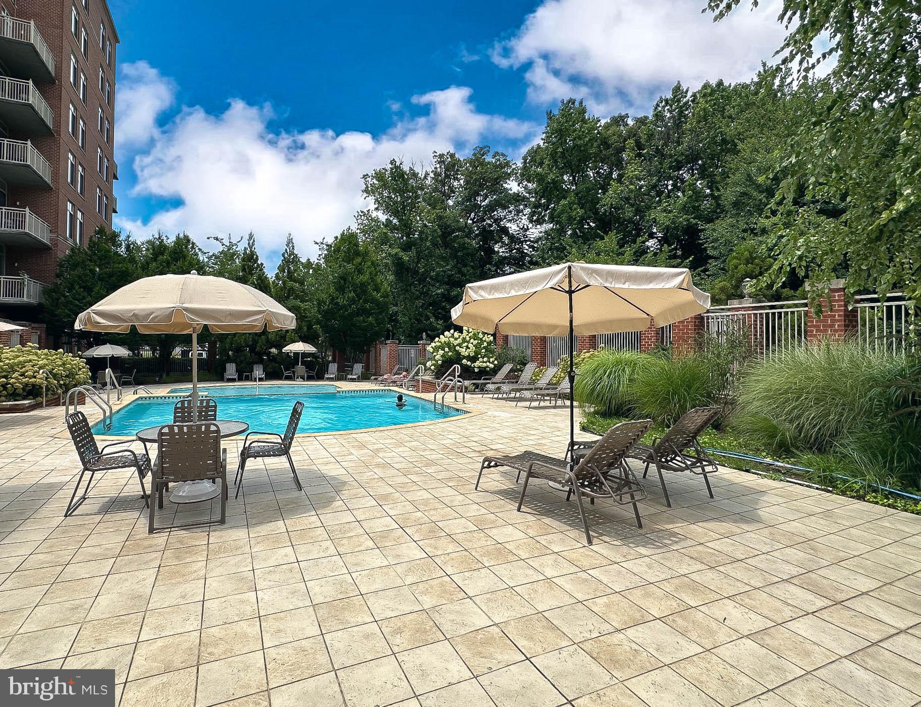 ELAN AT EAST MARKET - Residential