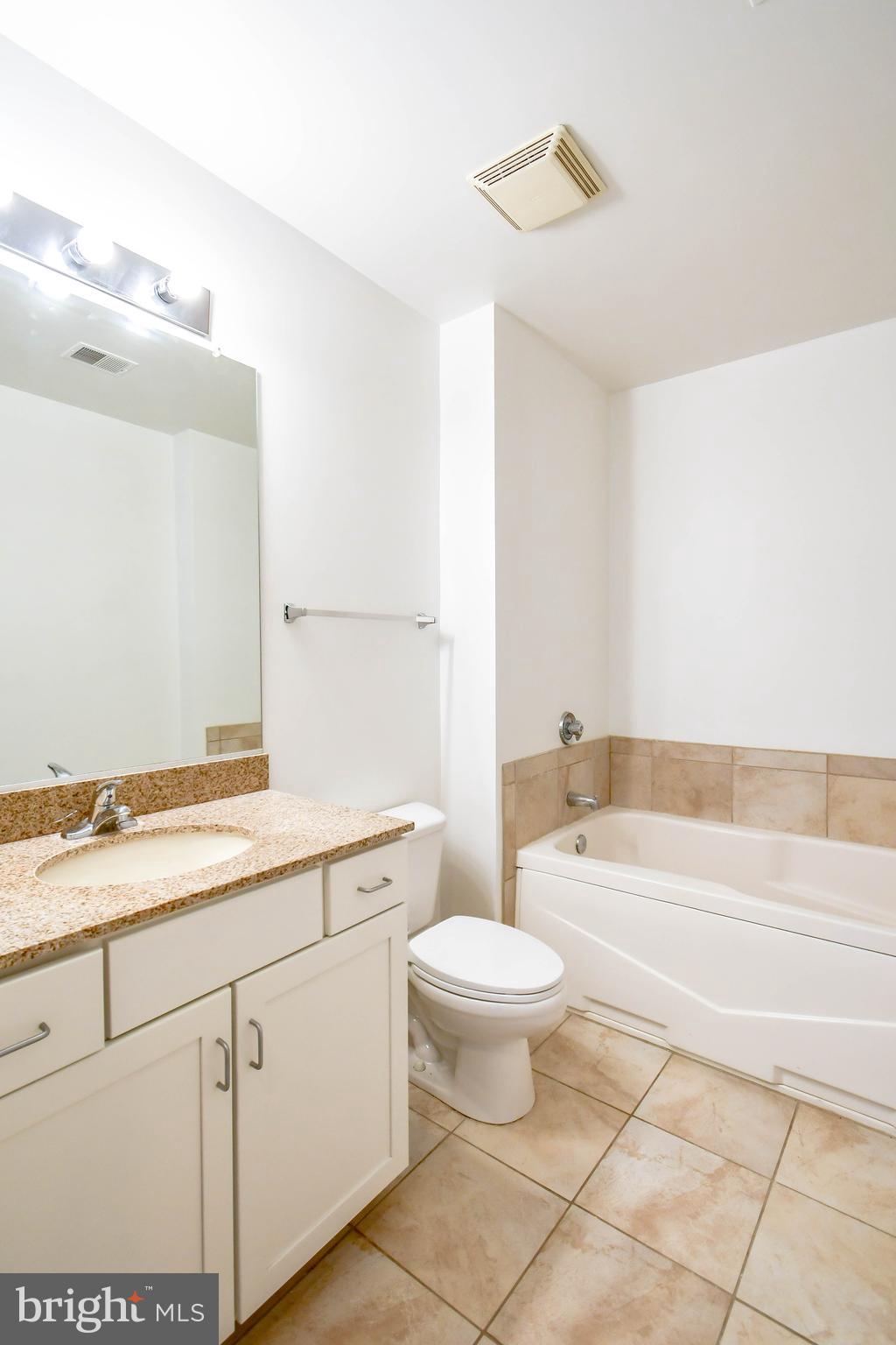 ELAN AT EAST MARKET - Residential