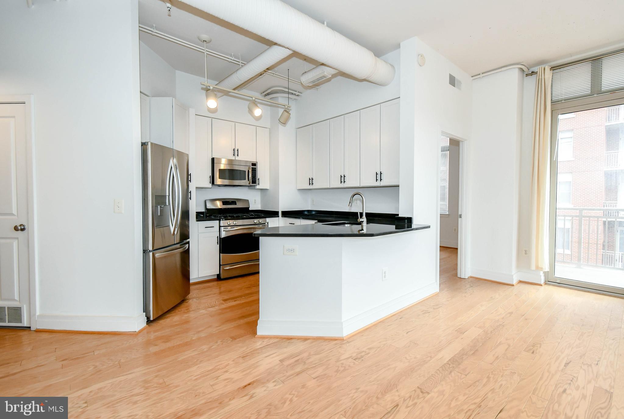 ELAN AT EAST MARKET - Residential