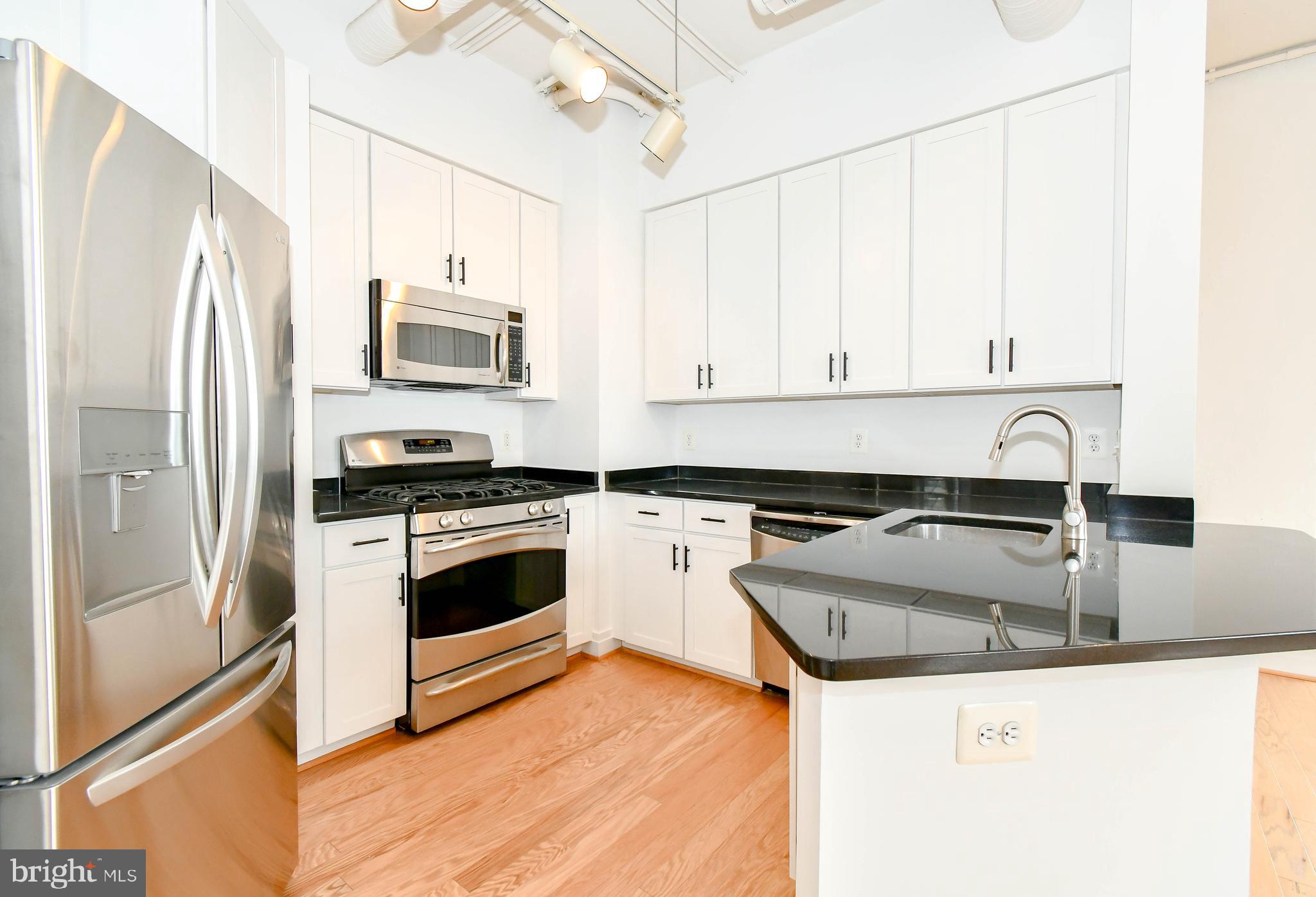 4490 MARKET COMMONS DRIVE 302