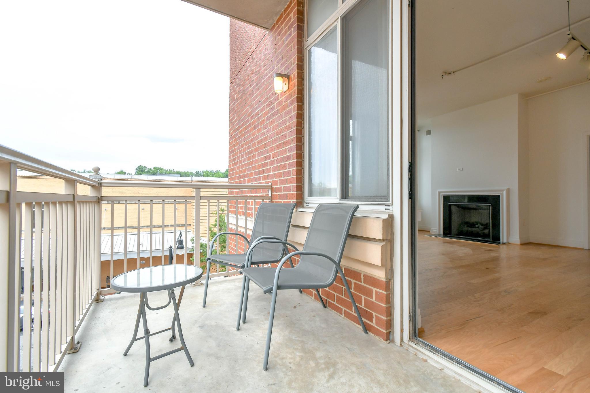 ELAN AT EAST MARKET - Residential