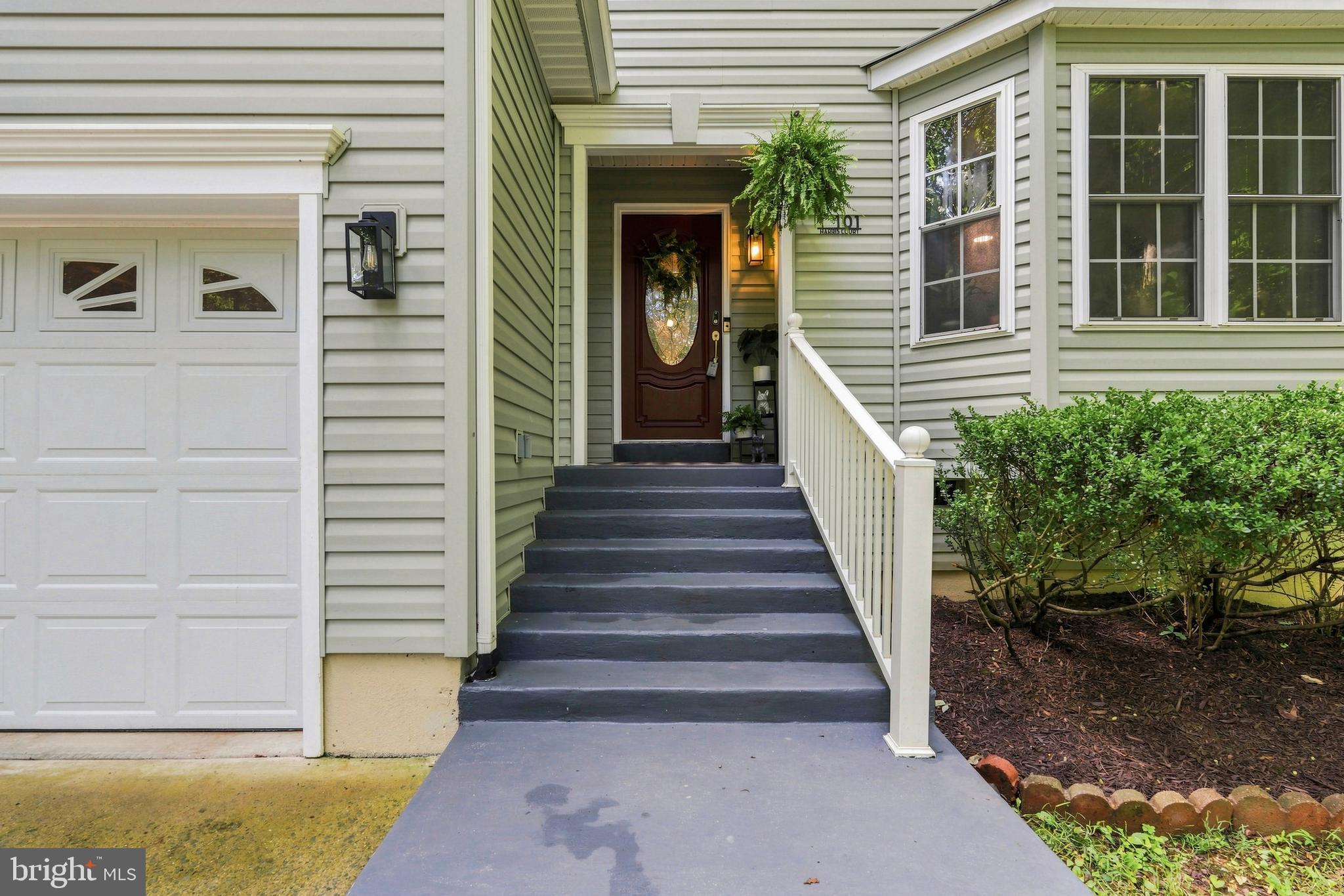 101 HARRIS COURT