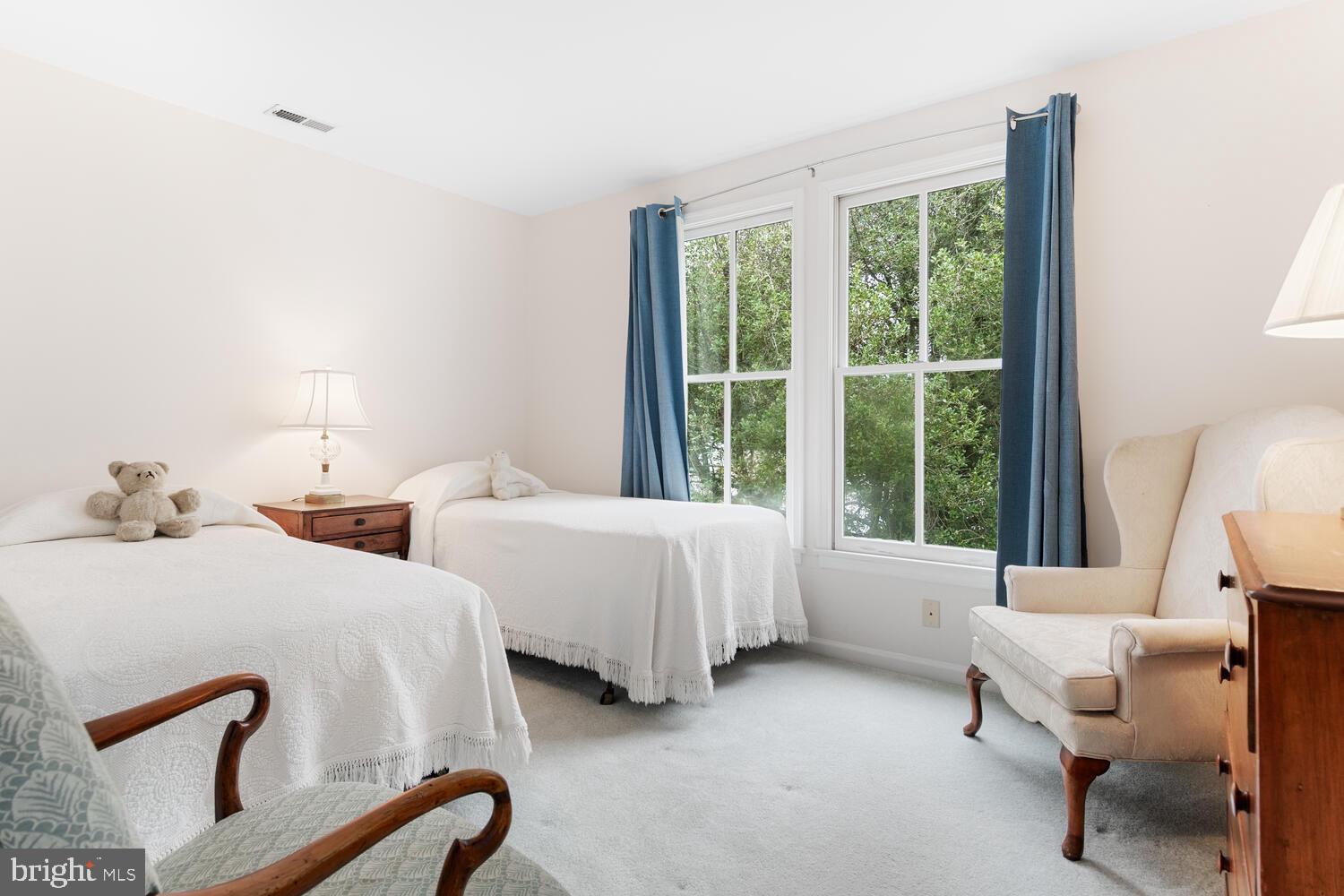 VICTORIA WALK - Residential